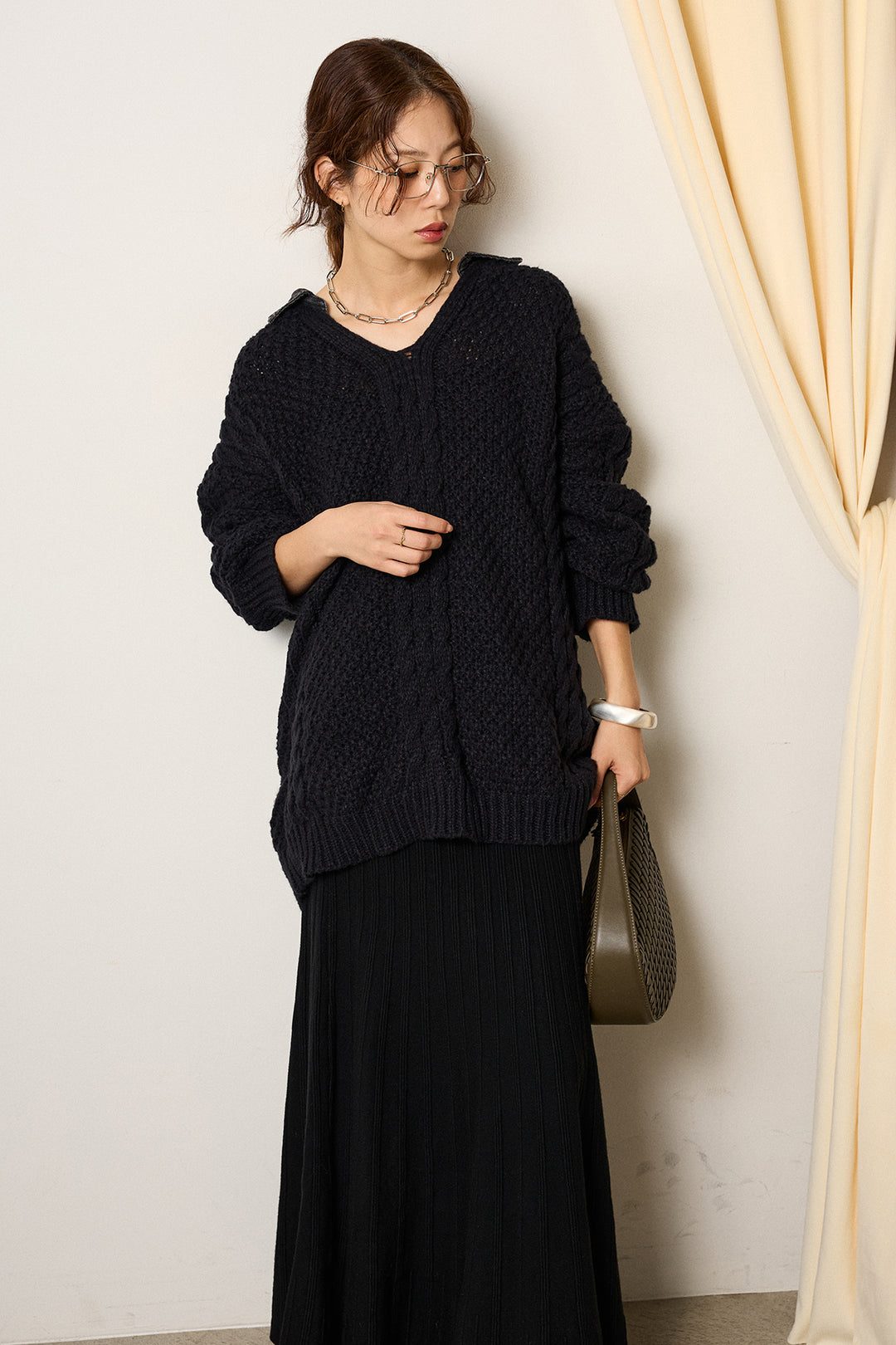 [SET]デニムカラーケーブルオーバーニット+編み地切り替えフレアニットスカート(2set)