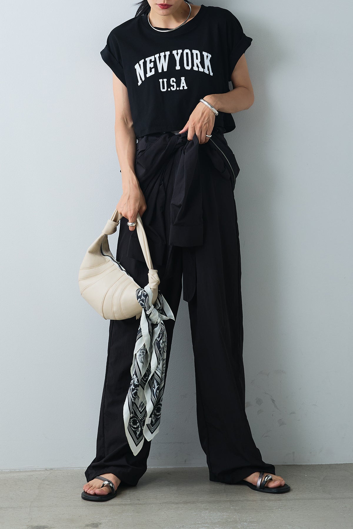 SET]ショート丈NEWYORKロゴTシャツ+合繊ジャンプスーツ(2set