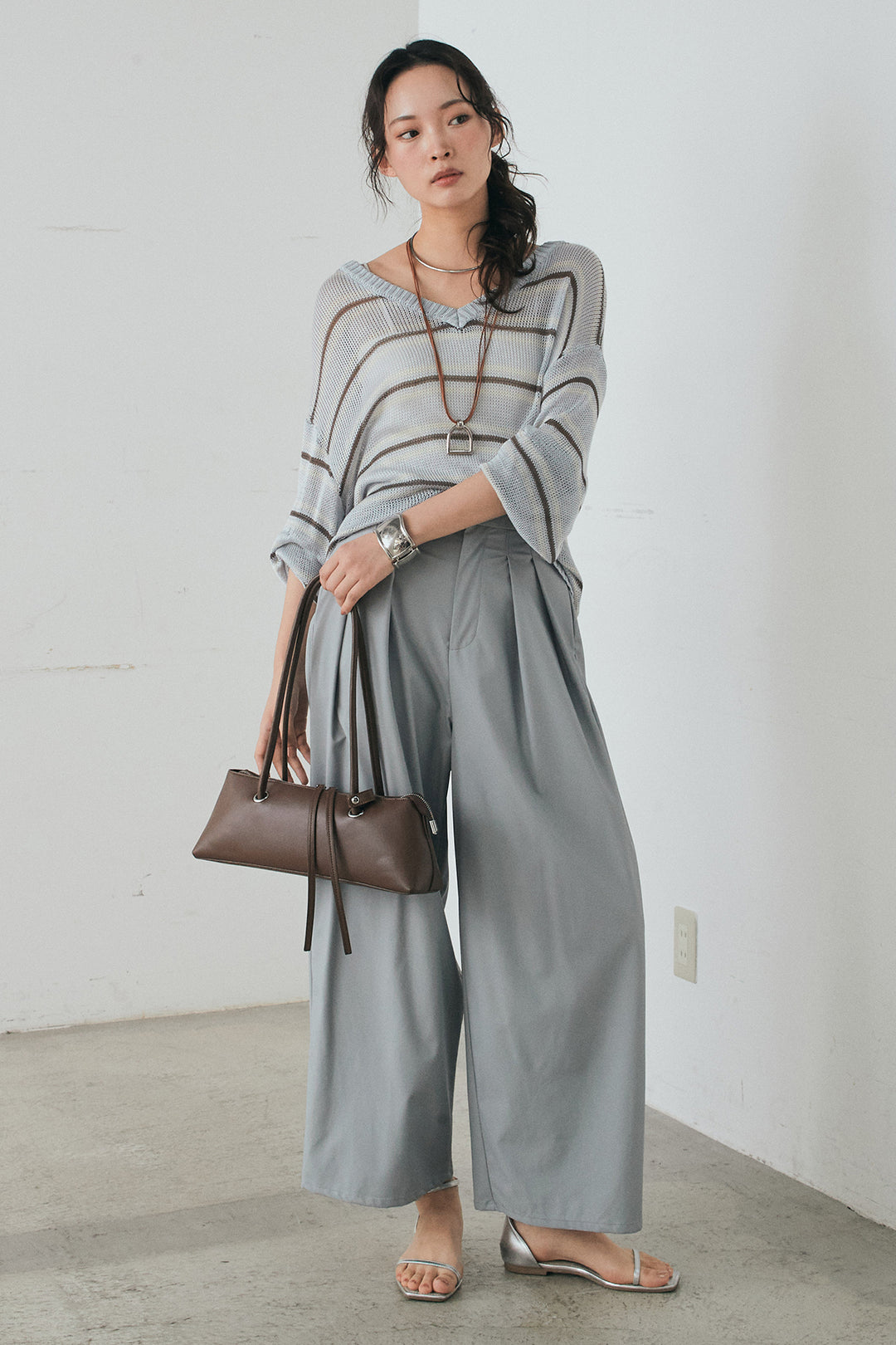 [SET]綿タッチVネックボーダートップス+ウォッシャブルエコレザータックパンツ(2set)