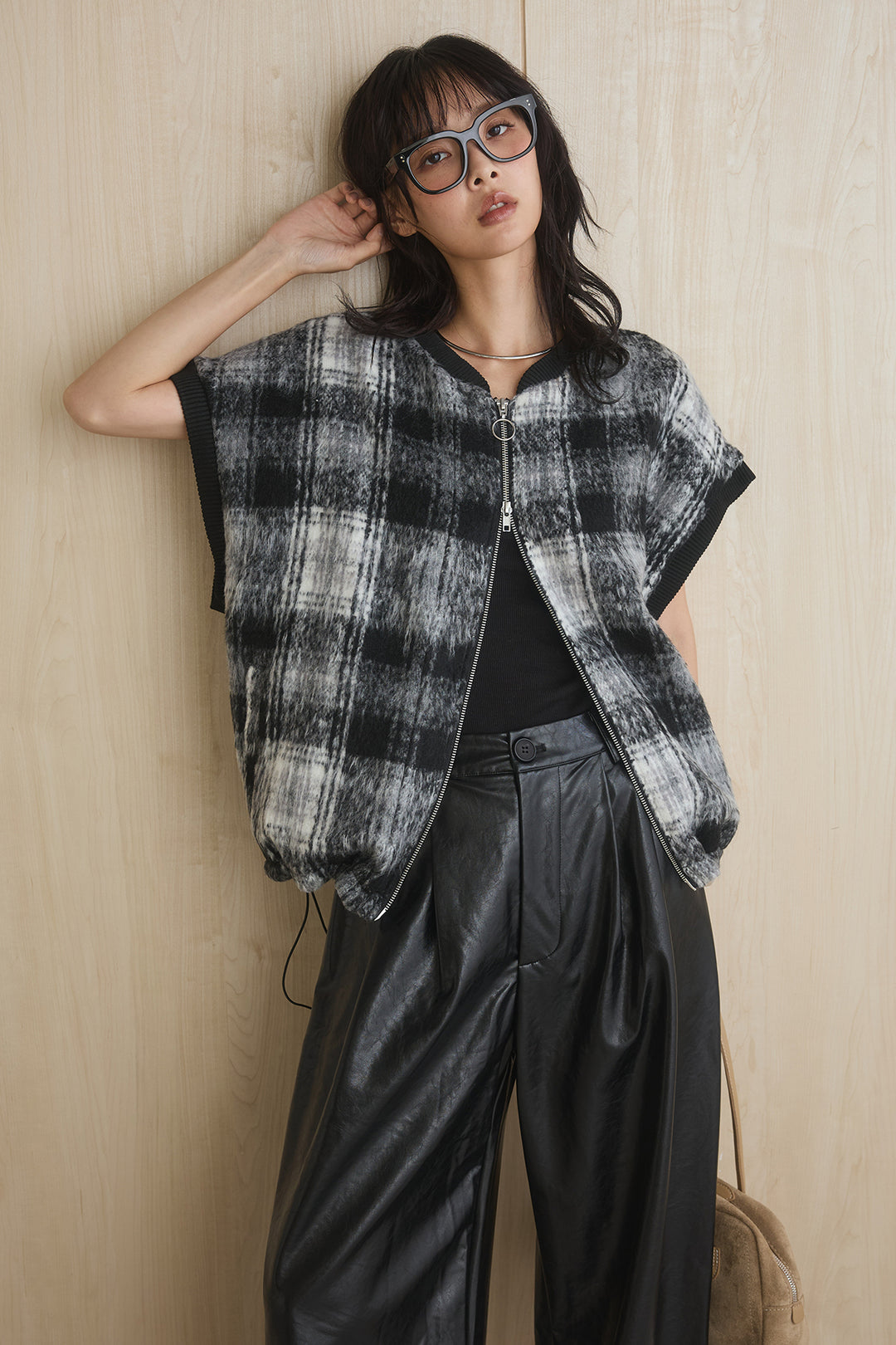 [SET]シャギーチェックベストブルゾン+レザーライクタックワイドパンツ(2set)