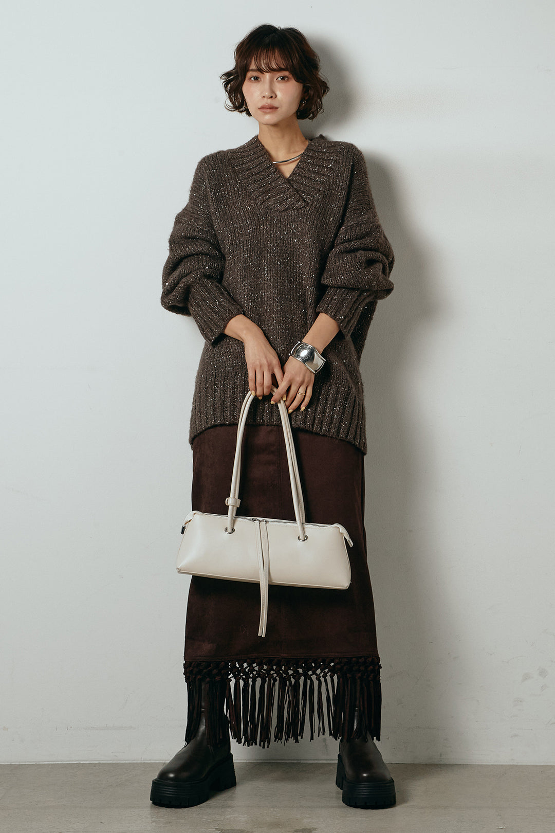 [SET]Vネックラメニットトップス+スウェードライク裾フリンジスカート(2set)