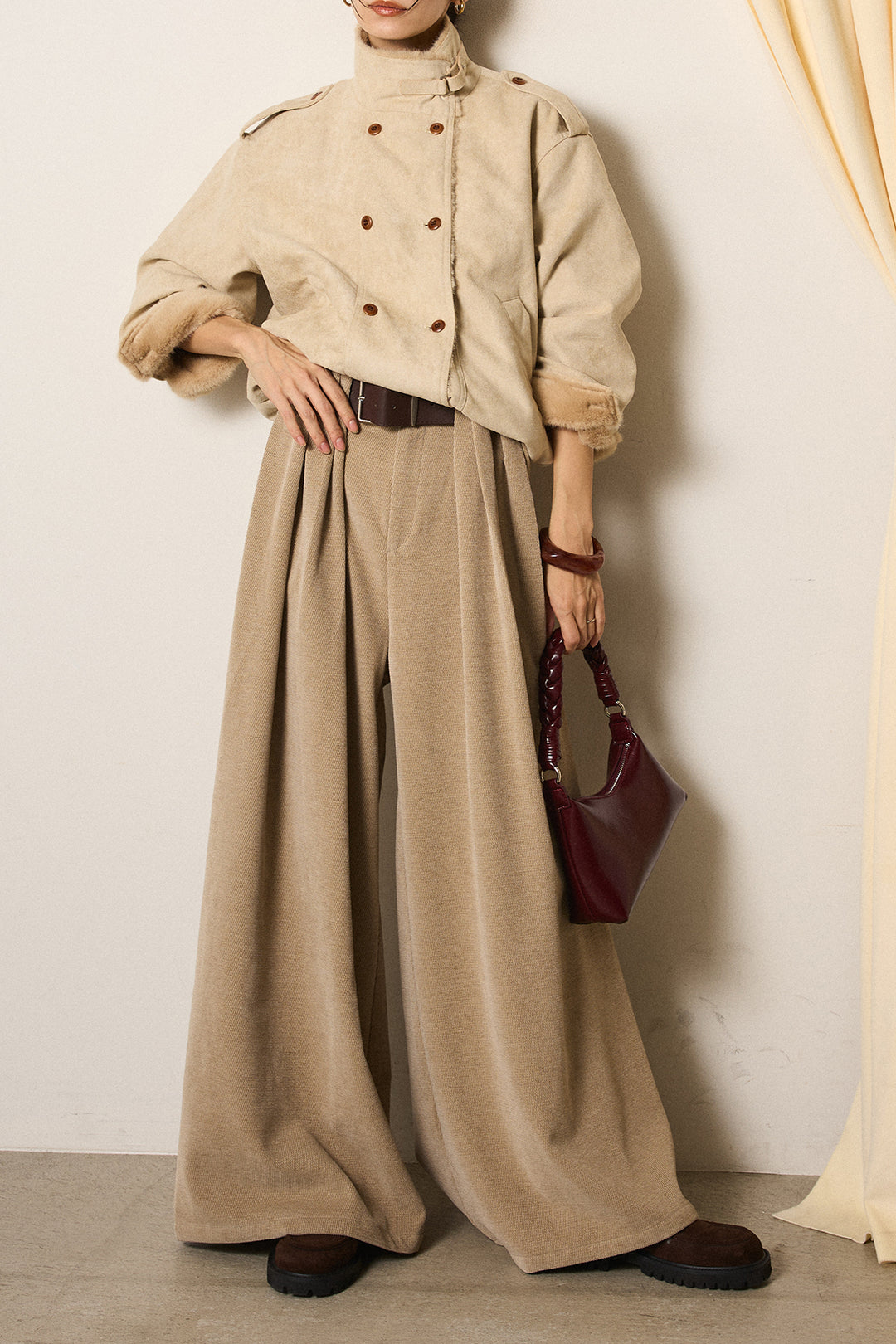 [SET]スタンド襟スウェードライクアウター+ベルトループコーデュロイワイドパンツ(2set)