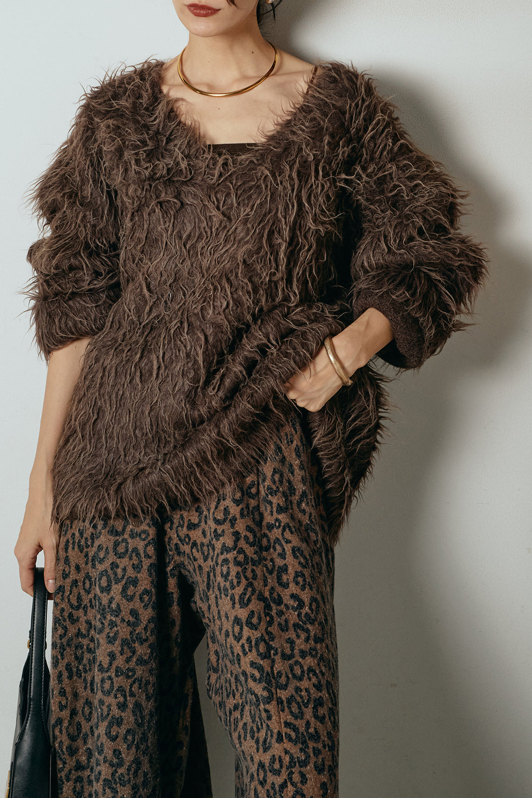 [SET]深Vネックシャギーニットトップス+リラックスレオパード柄ワイドパンツ(2set)