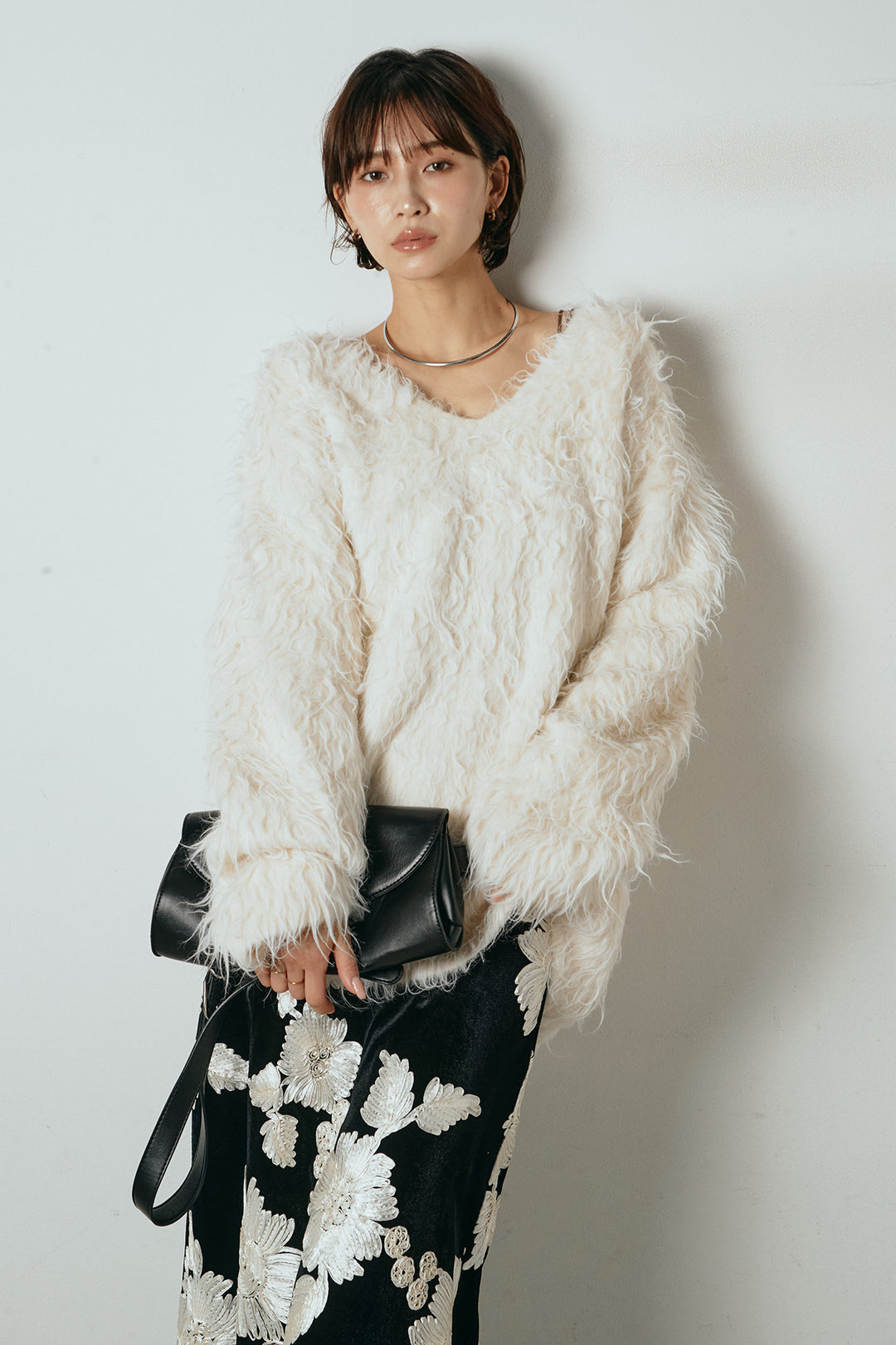 [SET]深Vネックシャギーニットトップス+フラワー刺繍ワイドスカート(2set)