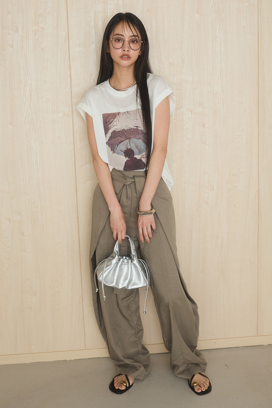 [SET]スクエアニュアンス柄Tシャツ+前結びタックワイドパンツ(2set)