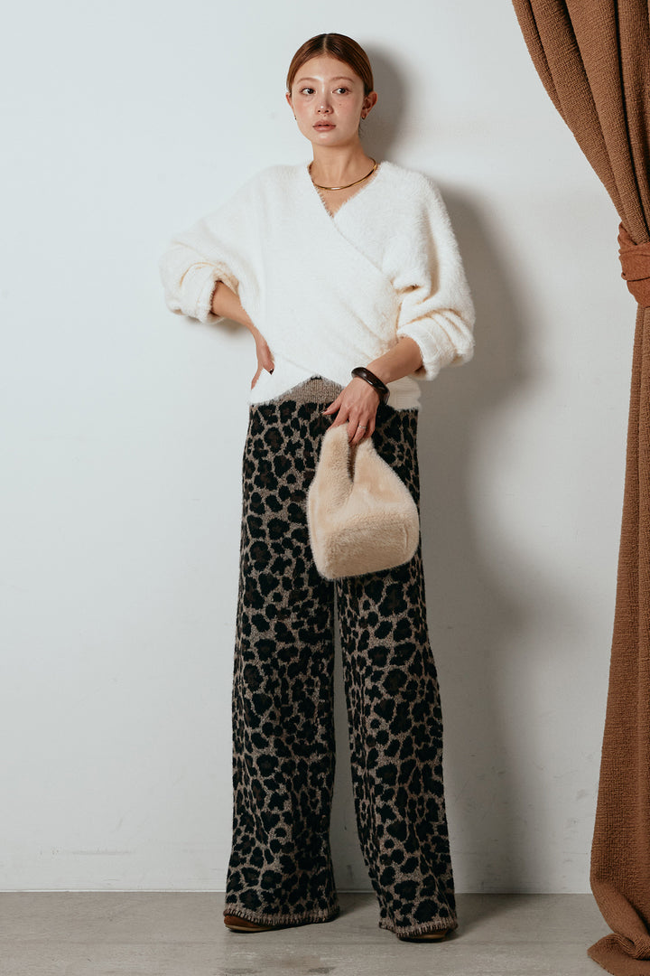 [SET]シャギーカシュクールニットトップス+リラックスレオパード柄ニットパンツ(2set)