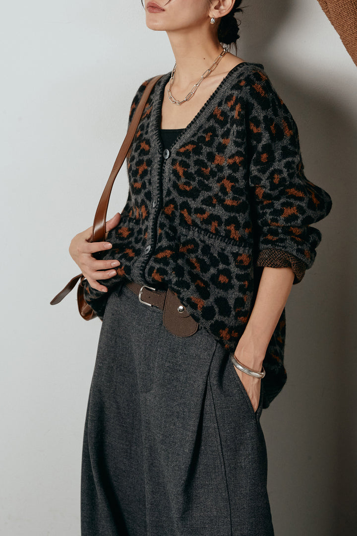 [SET]ステッチデザインレオパードニットカーディガン+ポーチベルト付きカーブパンツ(2set)