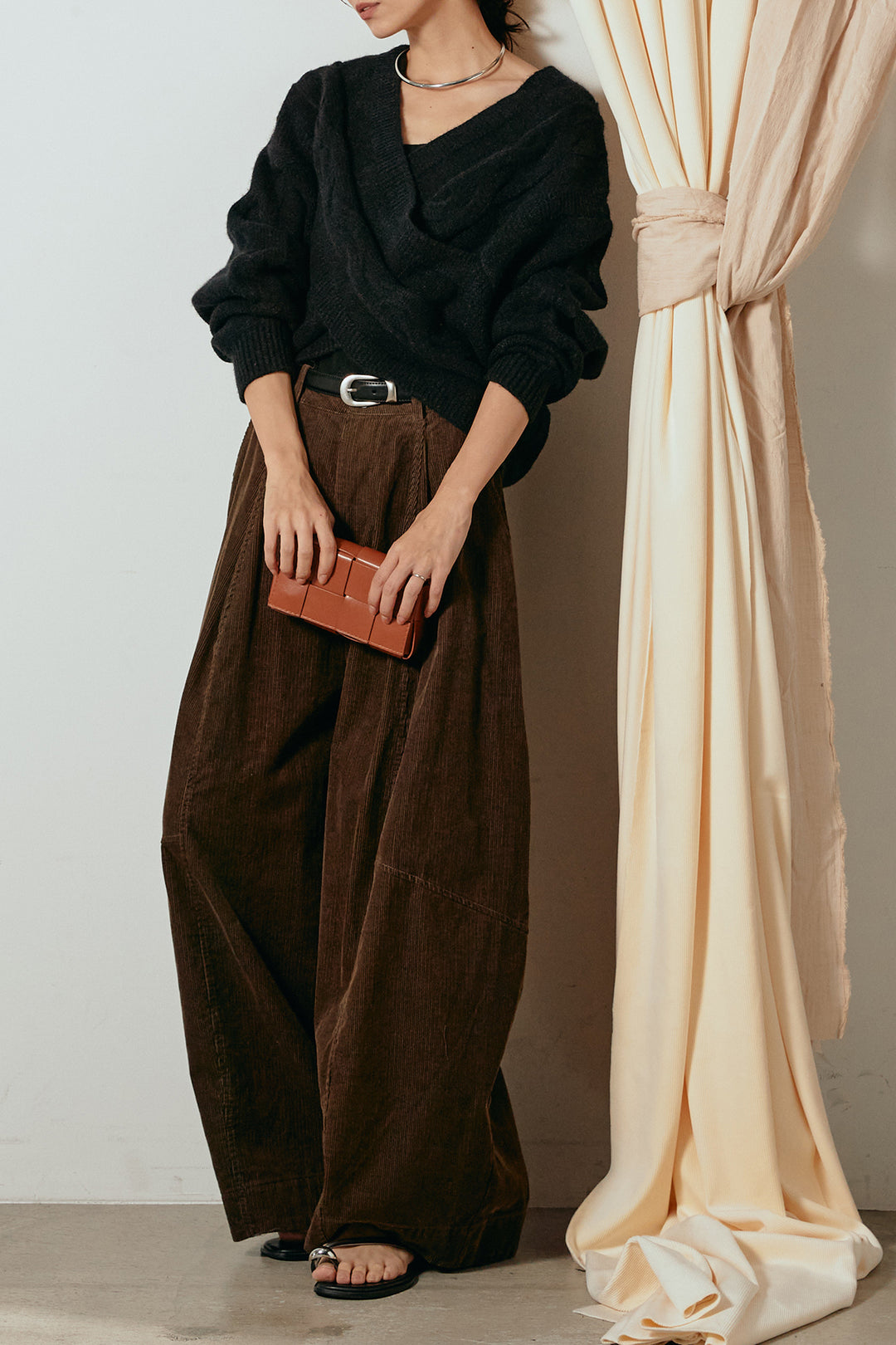 [SET]ケーブルカシュクールニットトップス+タック入りコーデュロイワイドパンツ(2set)
