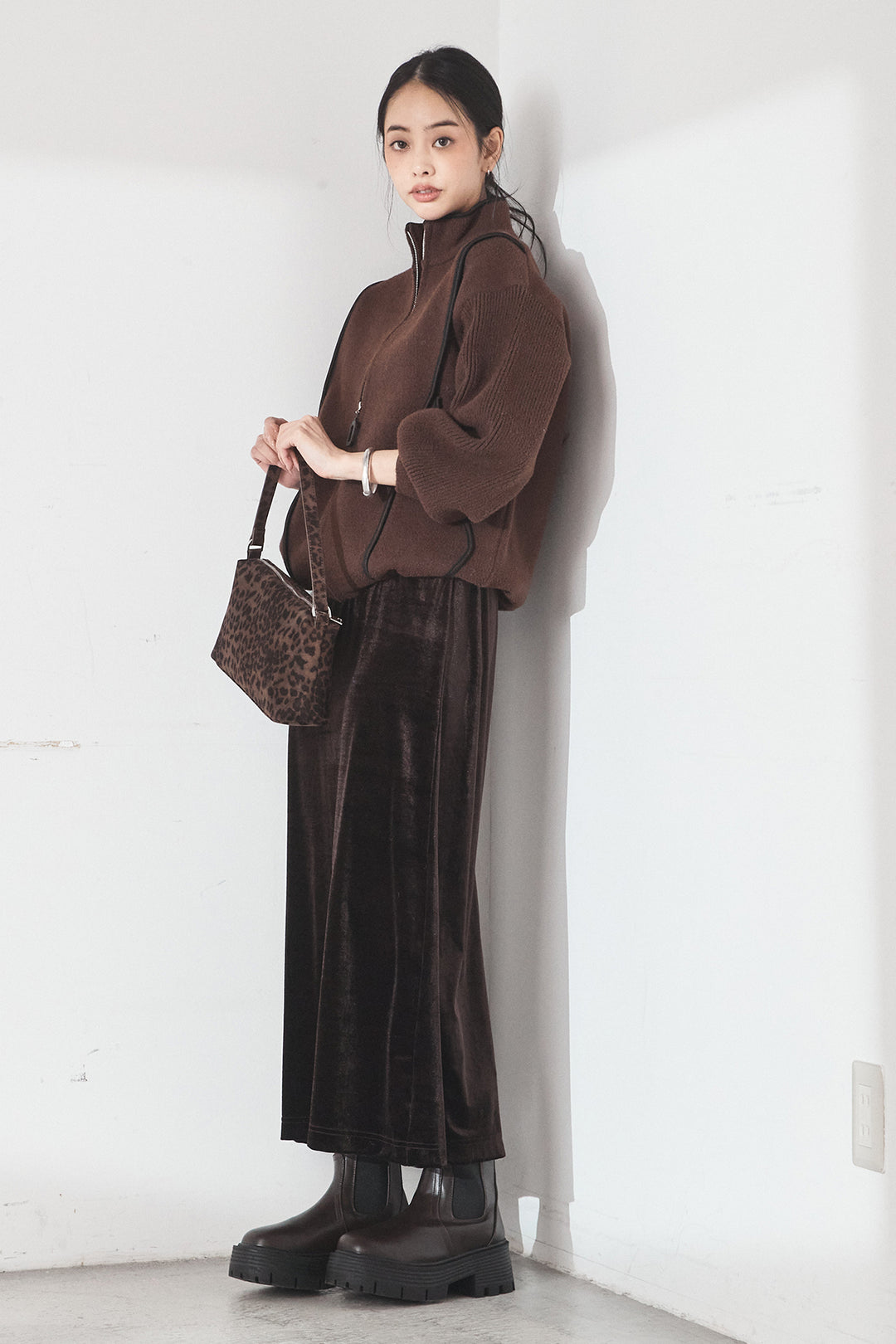 [SET]ハイネックパイピングデザインブルゾン+ベロアバレエネックワンピース(2set)