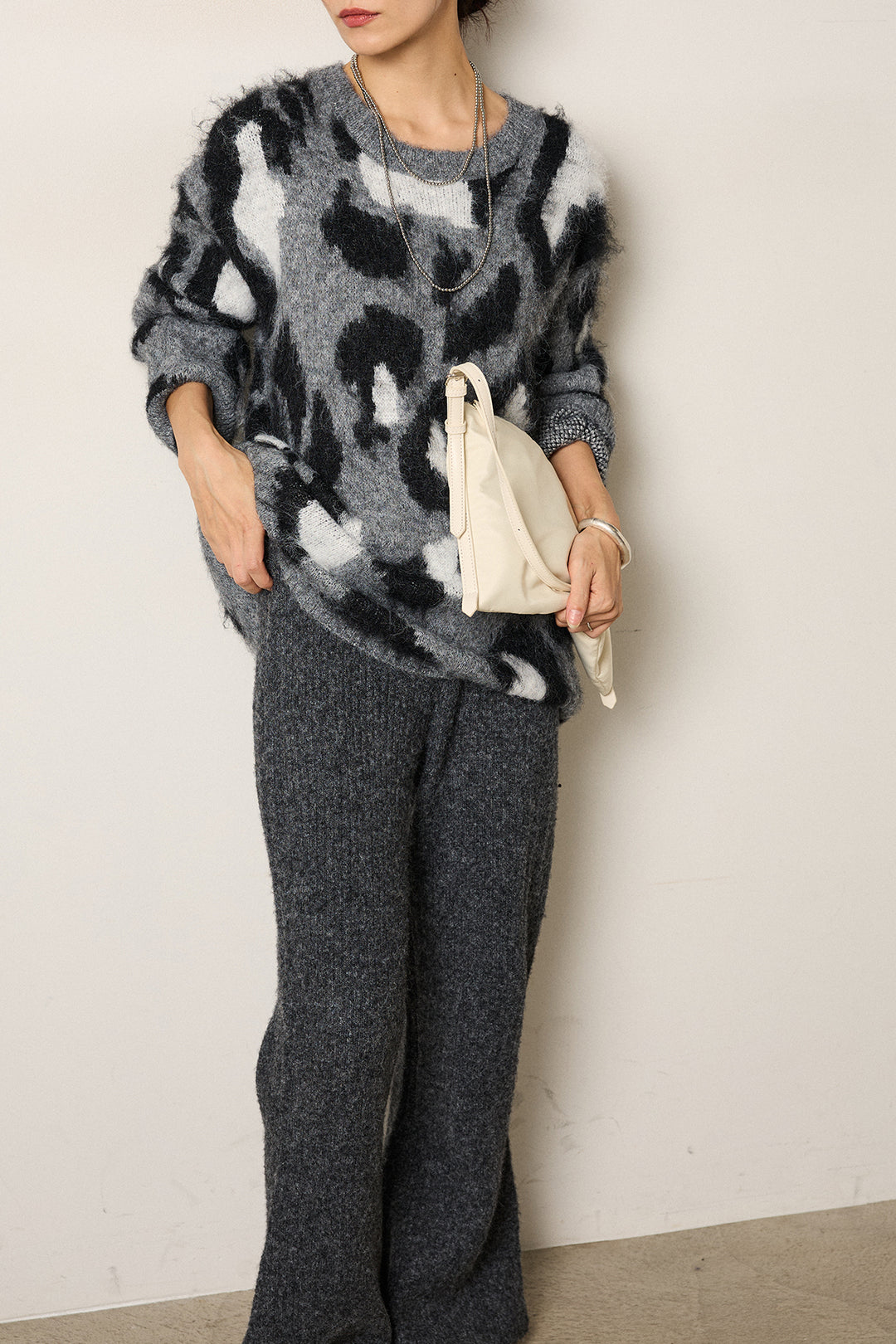 [SET]ルーズアニマルモヘアニットトップス+杢ニットリブフレアパンツ(2set)