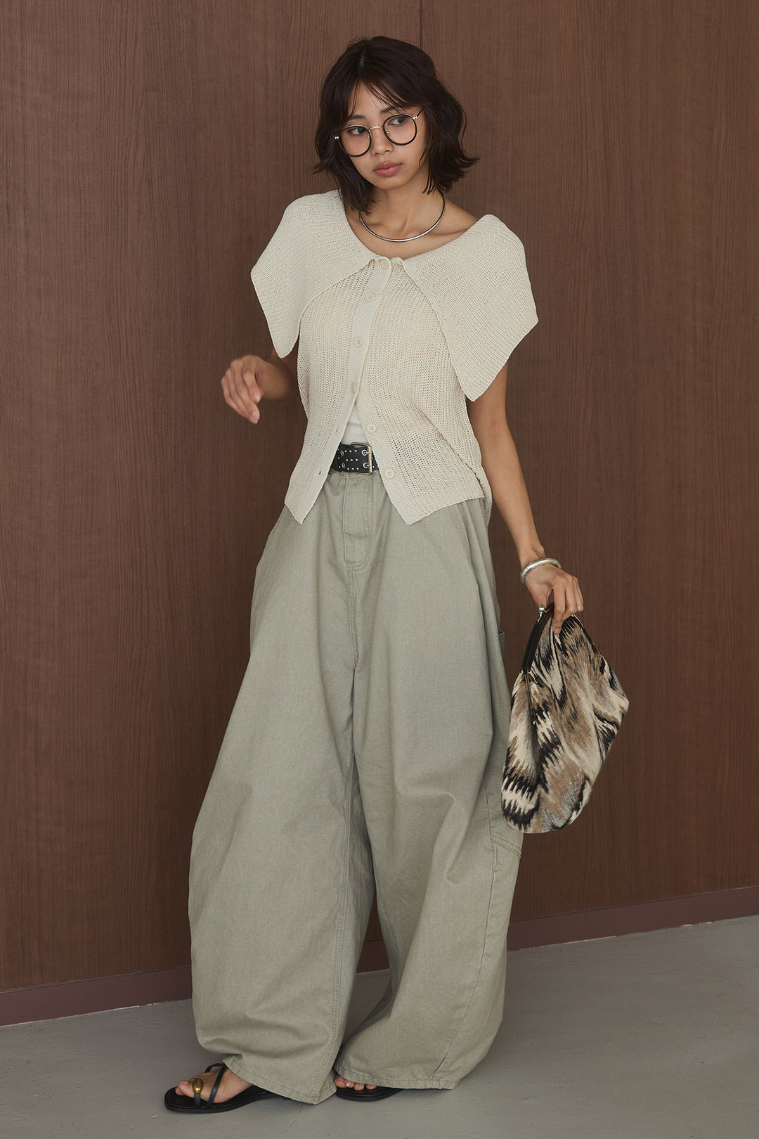 [SET]ビッグカラーボタンニットトップス+ベルト付きカラーデニムパンツ(2set)