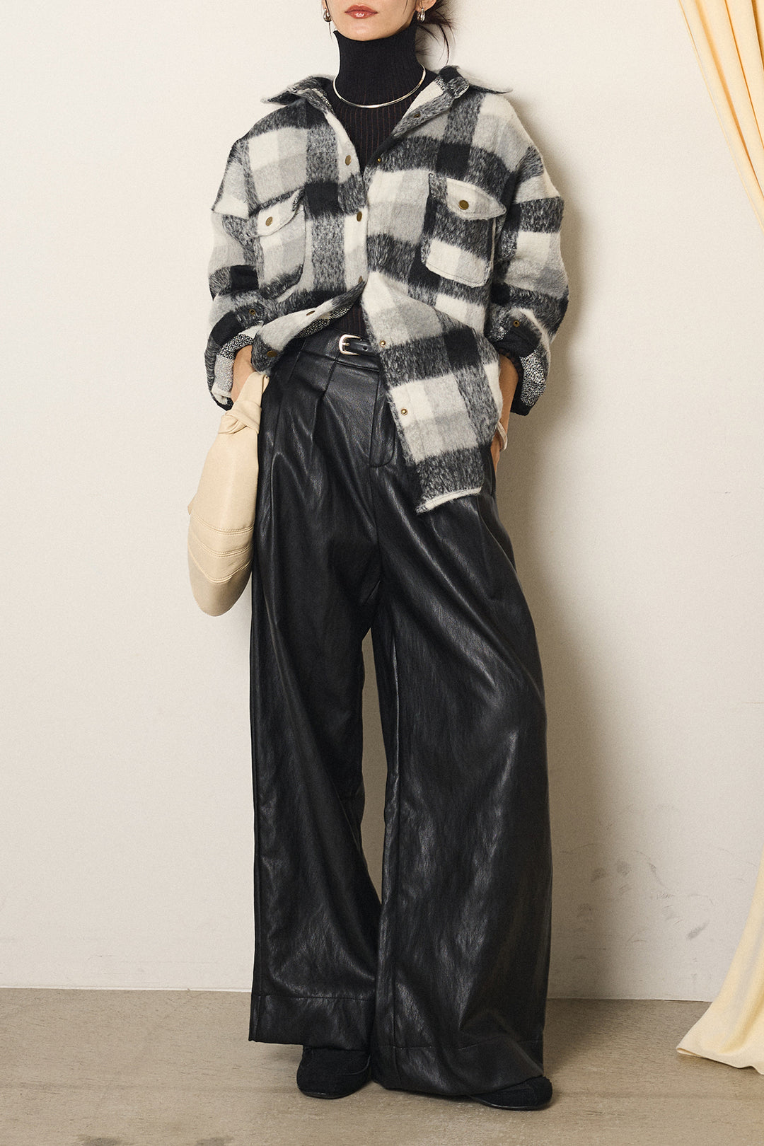 [SET]起毛チェック柄ポケットアウター+ベルト付きレザーライクタックパンツ+リブニットシームレスタートルプルオーバー(3set)