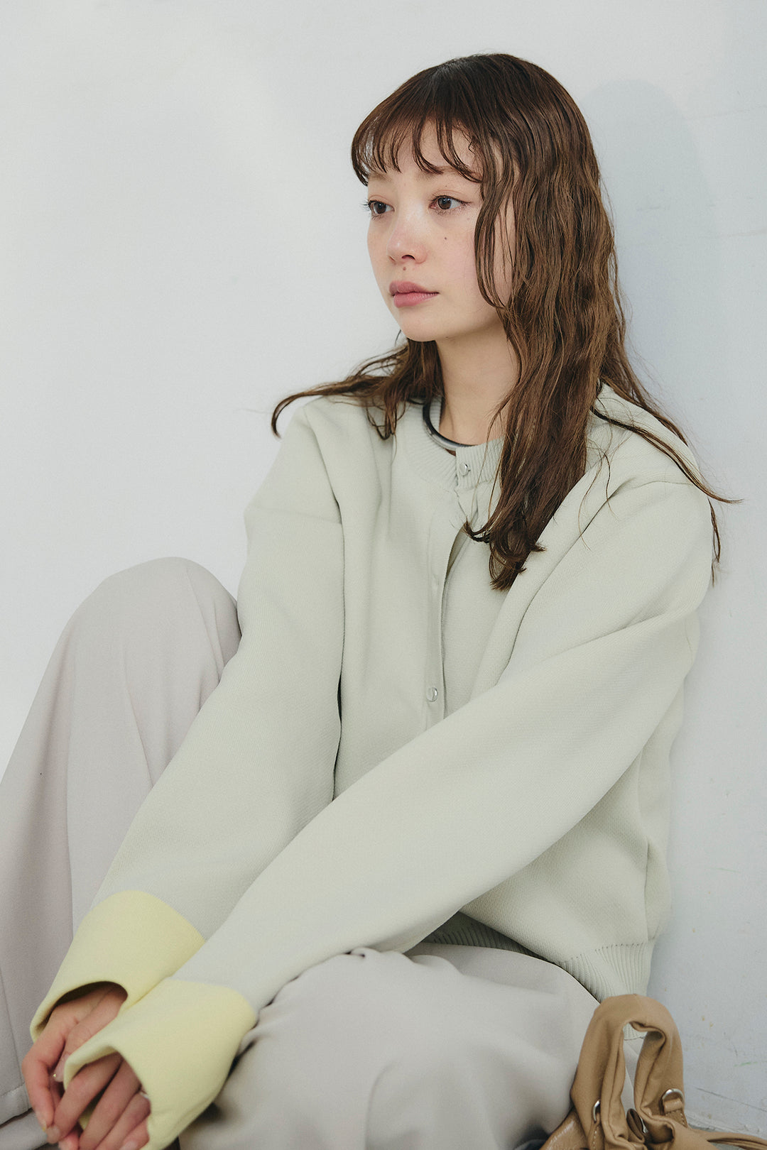 [SET]リバーシブル配色ニットカーディガン+ベルト付きツータックワイドパンツ(2set)