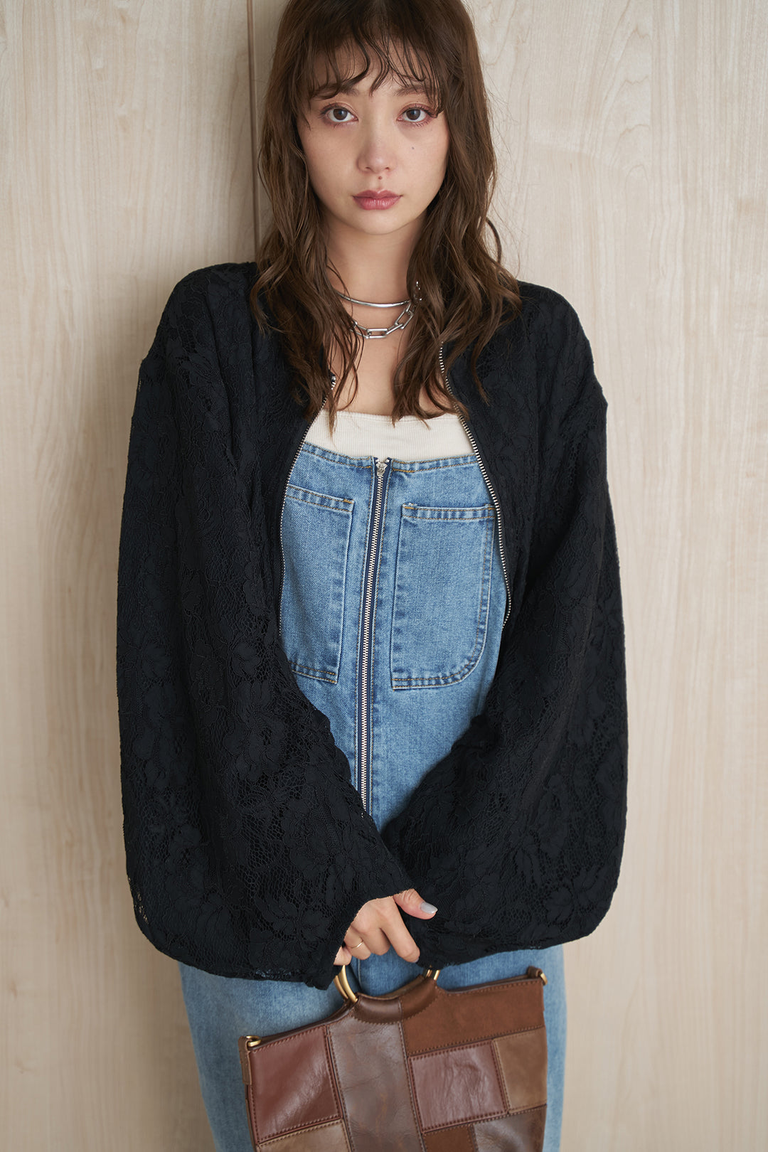 [SET]レース刺繍ジップブルゾン+フロントジップストラップデザインデニムサロペット(2set)