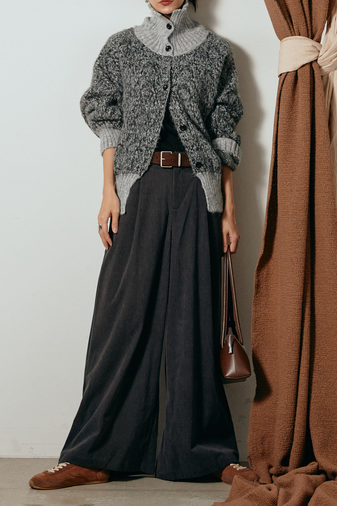 [SET]ハイネックミックスニットトップス+太ベルト付きコーデュロイタックパンツ(2set)