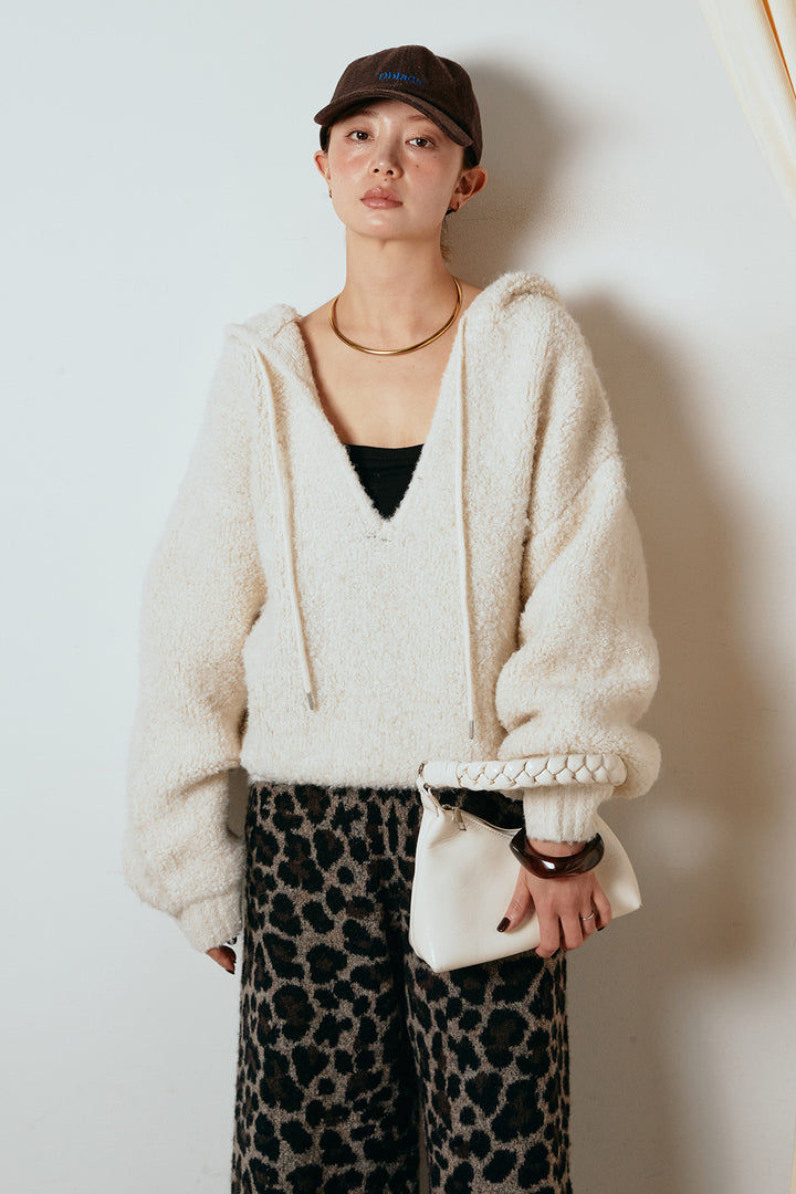 [SET]ブークレキーネックプルオーバー+リラックスレオパード柄ニットパンツ(2set)