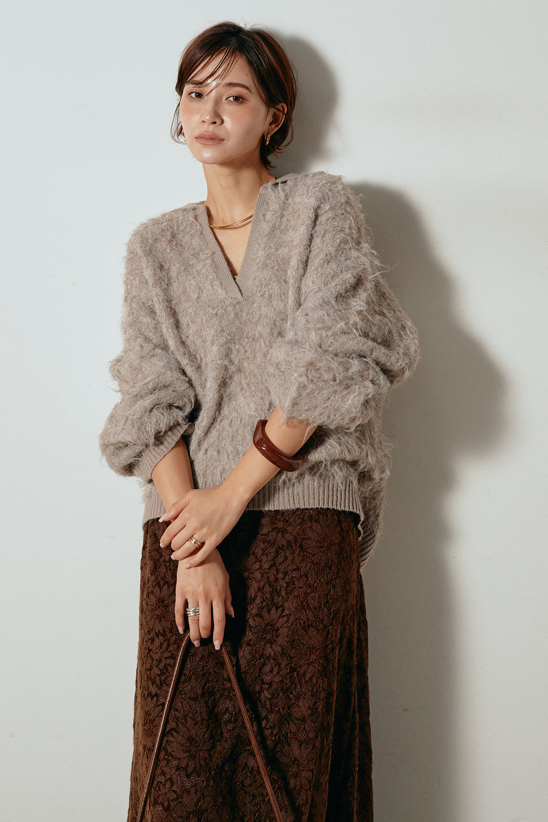 [SET]襟付きシャギーニットポロトップス+花柄刺繍ベロアフレアスカート(2set)