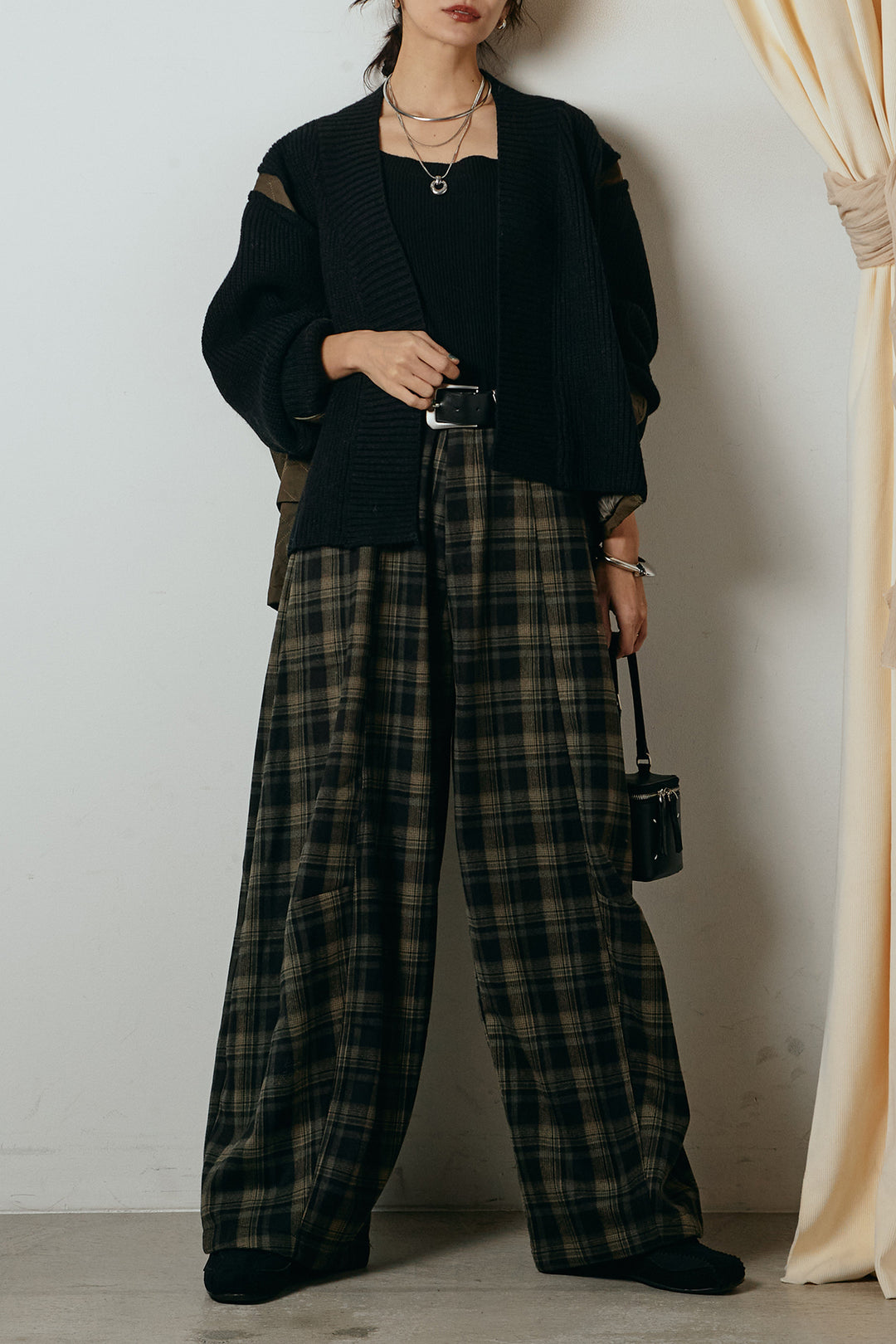 [SET]キルティング切り替えニットカーディガン+ベルト付きタータンチェックカーブワイドパンツ(2set)
