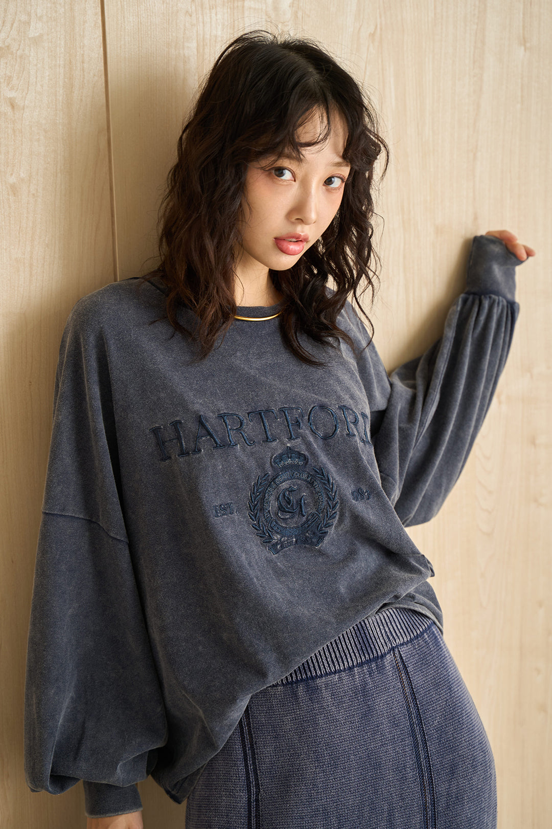 [SET]袖ボリュームHARTFORD刺繍Tシャツ+ピグメントリラックスニットスカート(2set)