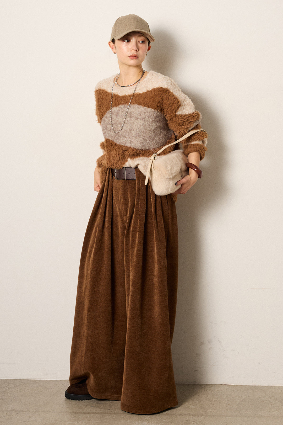 [SET]シャギーウェーブ柄クルーネックニットトップス+ベルトループコーデュロイワイドパンツ(2set)