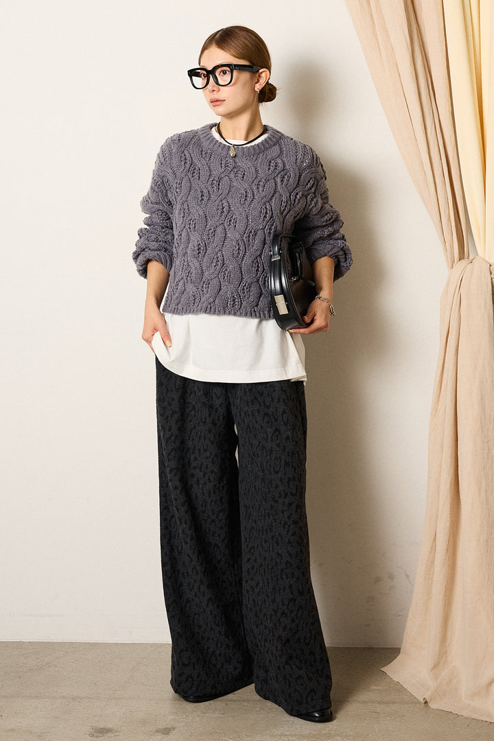 [SET]ケーブルリラックスショートニット+箔プリントBIGシルエットロングスリーブTシャツ+レオパードジャガードニットパンツ(3set)