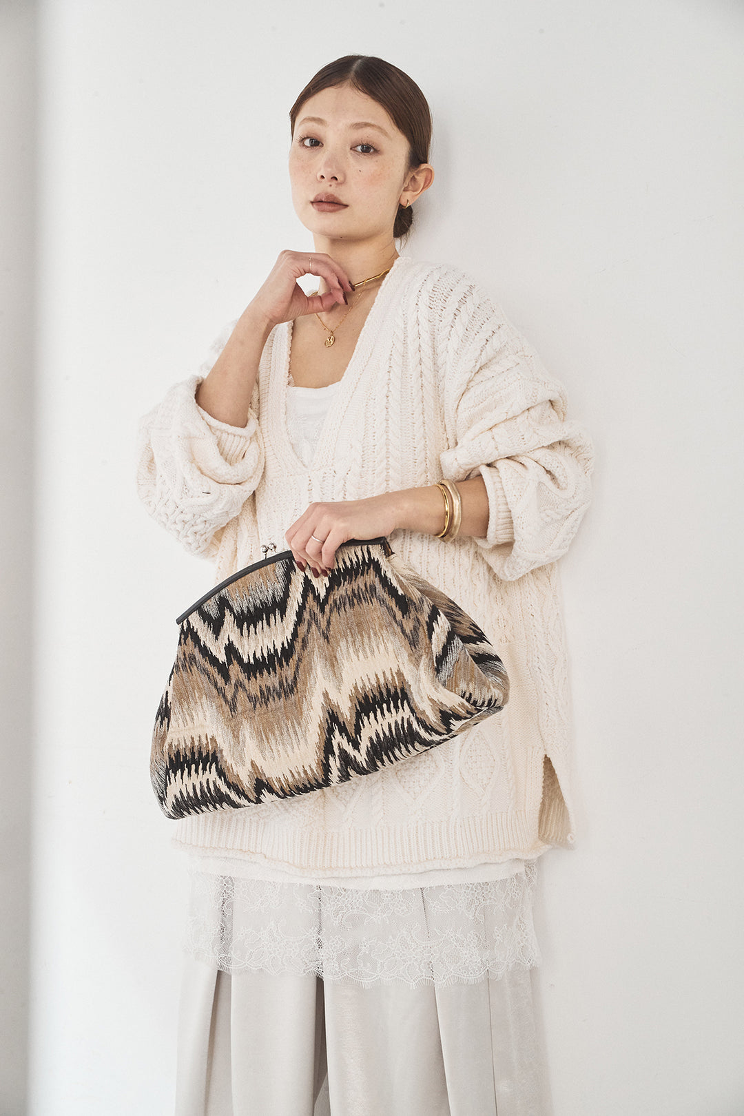 [SET]ケーブルVニットセーター+サテンタックワイドパンツ(2set)