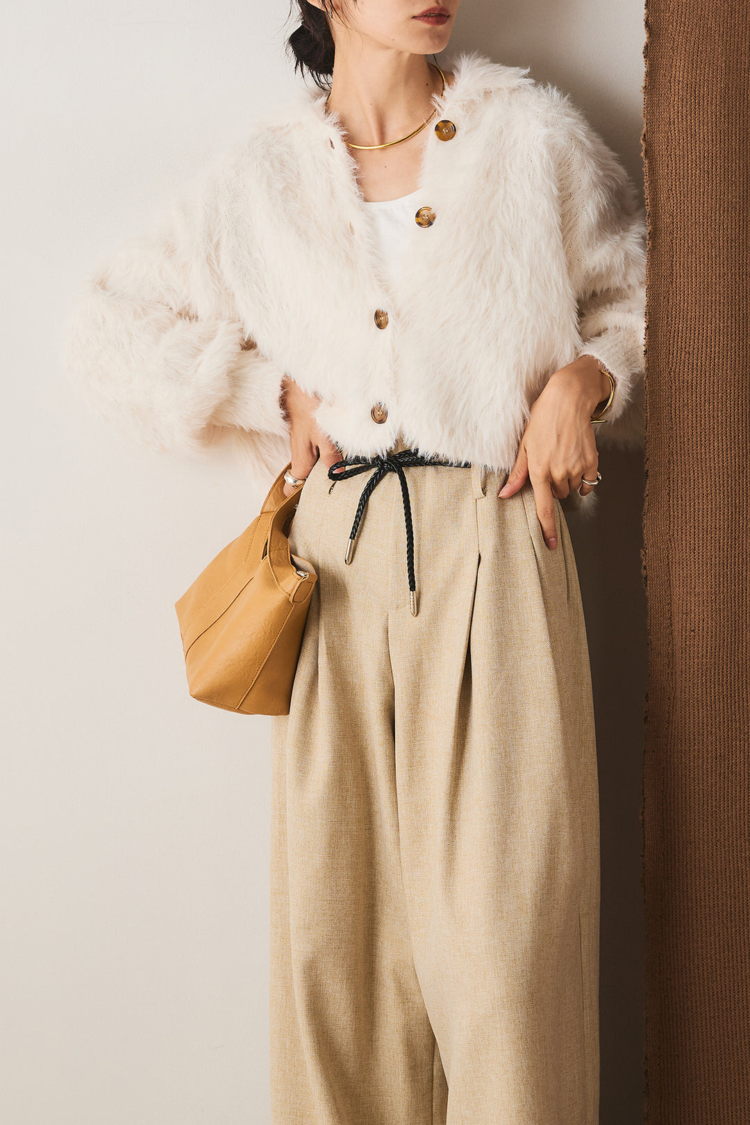 フェザーヤーン衿付きカーディガン