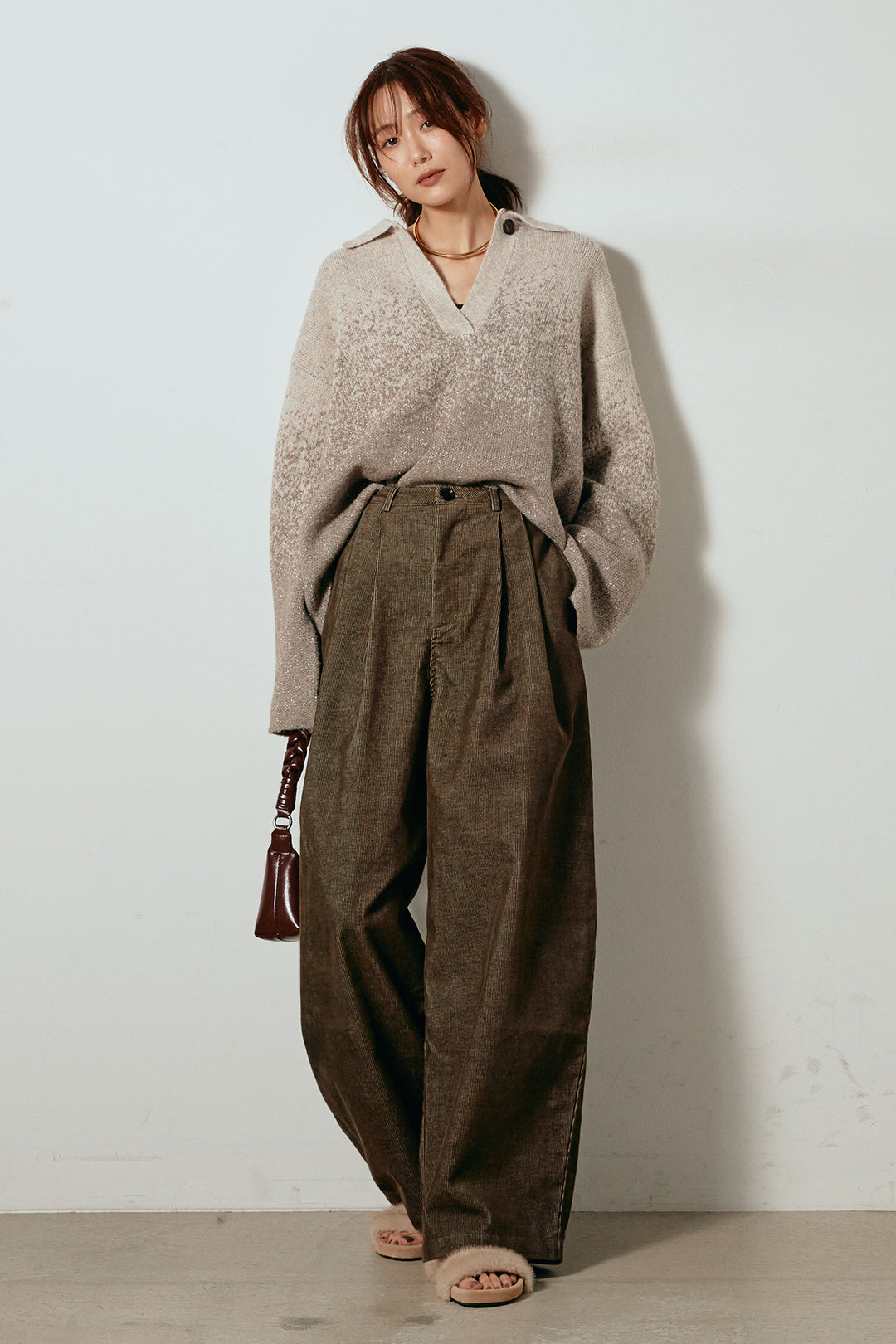 [SET]グラデーションラメニットキーネックプルオーバー+フロントタック入りコーデュロイパンツ(2set)