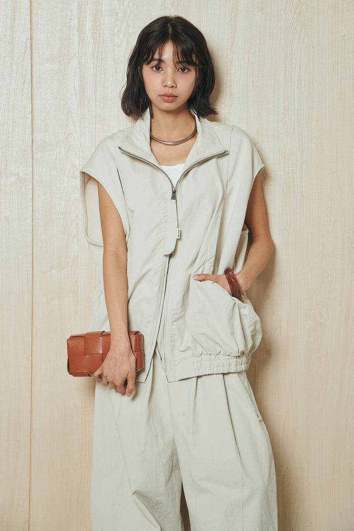 [SET]ショルダー切替スタンドネックジップベスト+コットンポリツータックセンターシームカーブパンツ(2set)