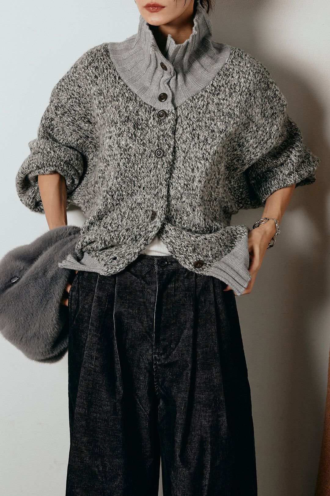 [SET]ハイネックミックスニットカーディガン+フロントタック入りコーデュロイパンツ(2set)