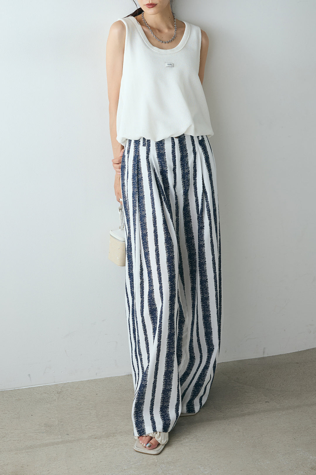 [SET]レイヤードバルーントップス+タック入りマルチ柄ワイドパンツ(2set)