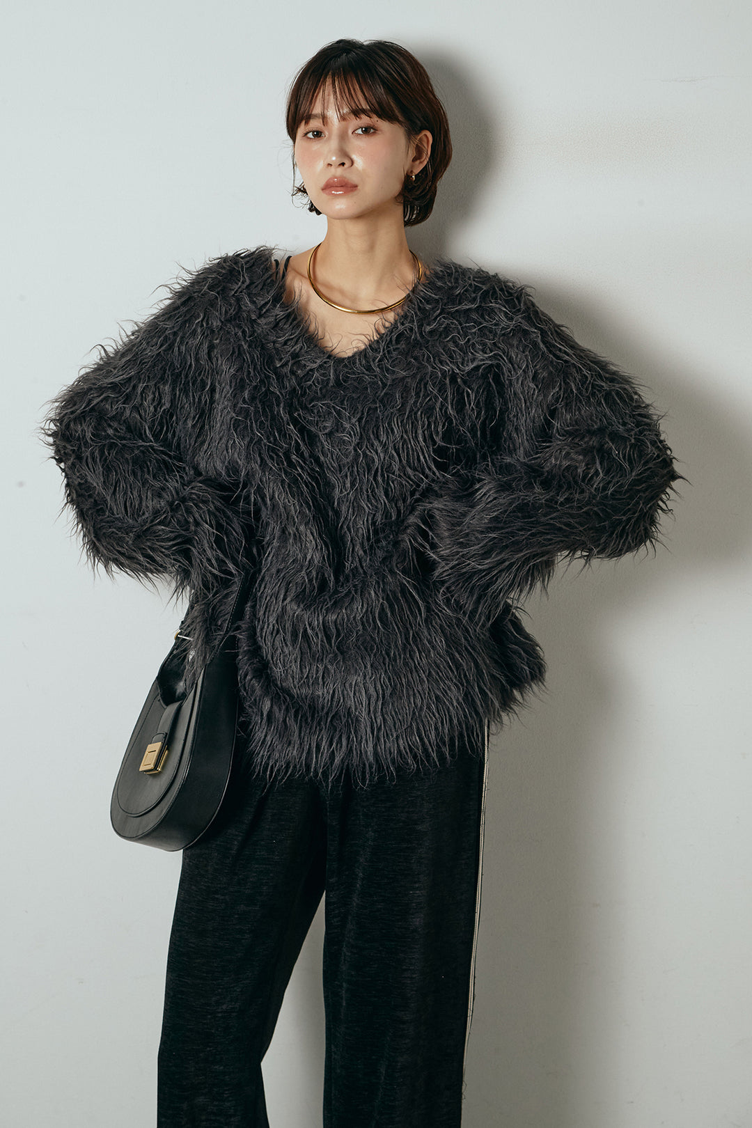 [SET]深Vネックシャギーニットトップス+リラックスサイドラインベロアワイドパンツ(2set)