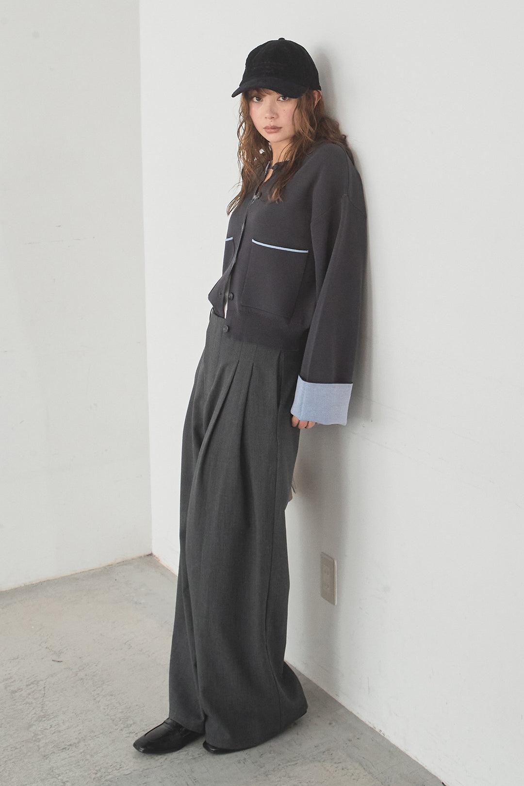 [SET]レーヨンポリダブルフェイスカーディガン+サイドベルトタック入りスラックス(2set)