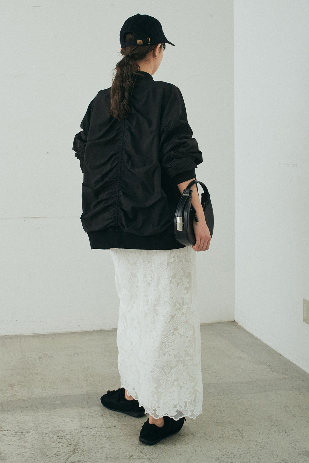 [SET]袖シャーリングオーバーサイズMA1+総レースキャミワンピース(2set)