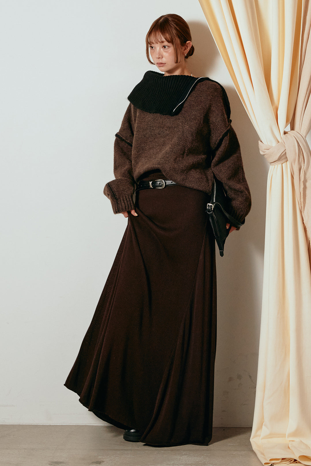 [SET]ハイネックジップデザインニットトップス+サイド切り替えリブニットロングスカート(2set)