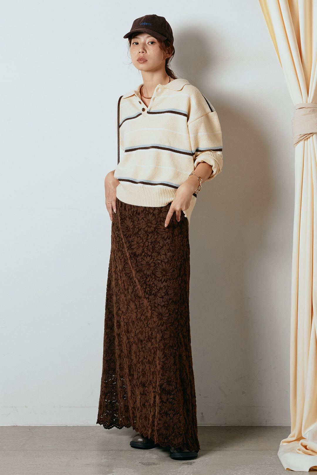 [SET]襟付きマルチボーダーニットポロトップス+花柄刺繍ベロアフレアスカート(2set)