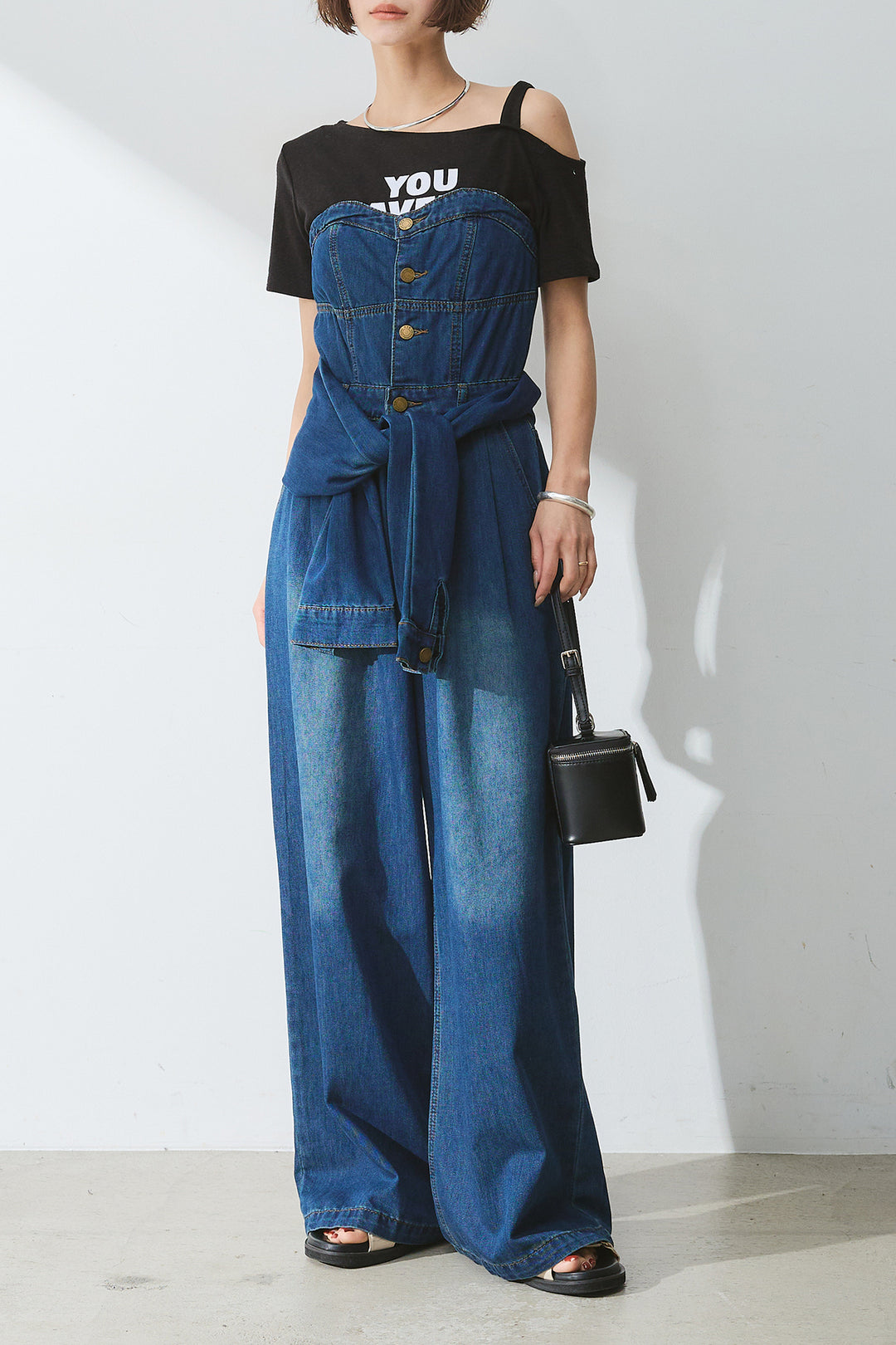 [SET]テキストロゴワンショルTシャツ+2WAYデニムベアサロペット(2set)
