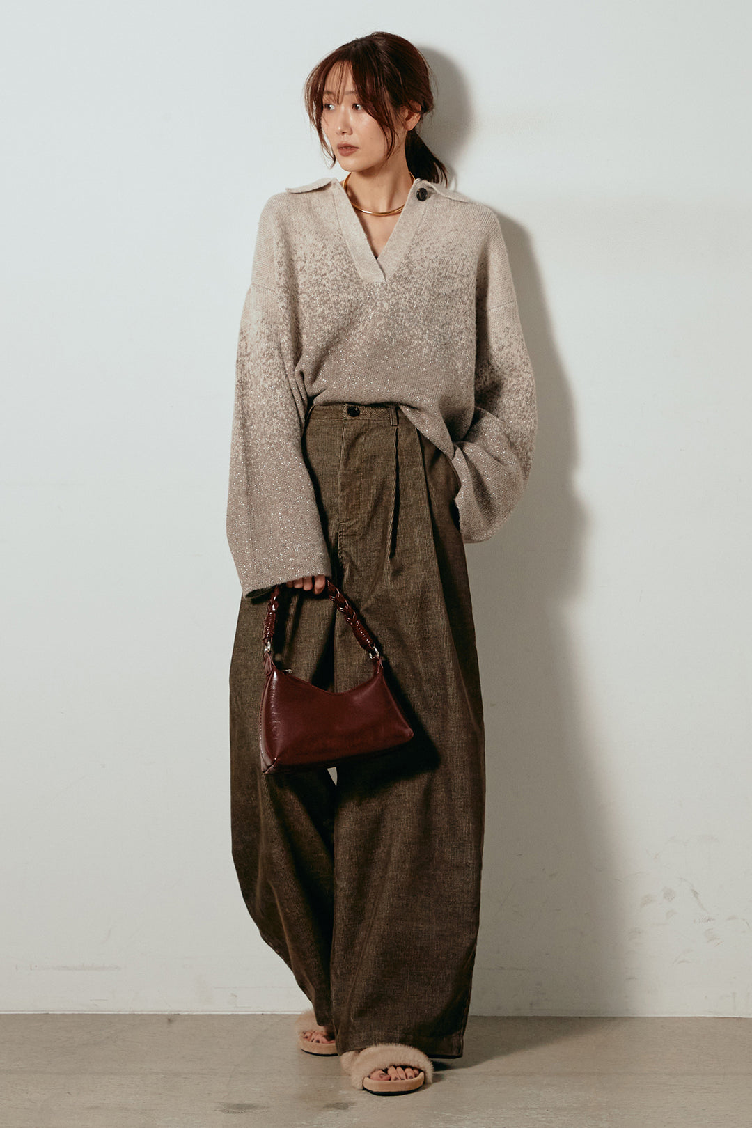 [SET]グラデーションラメニットキーネックプルオーバー+フロントタック入りコーデュロイパンツ(2set)