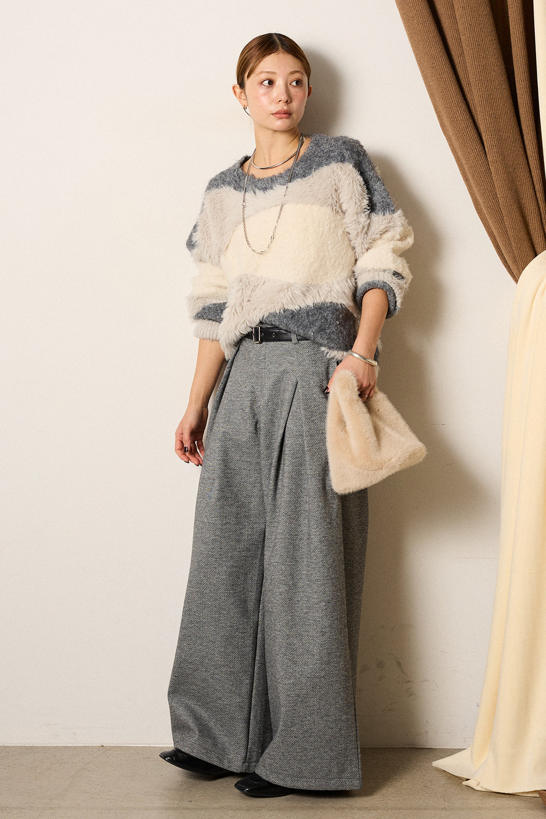 [SET]シャギーウェーブ柄クルーネックニットトップス+細ベルト付き起毛タックワイドパンツ(2set)