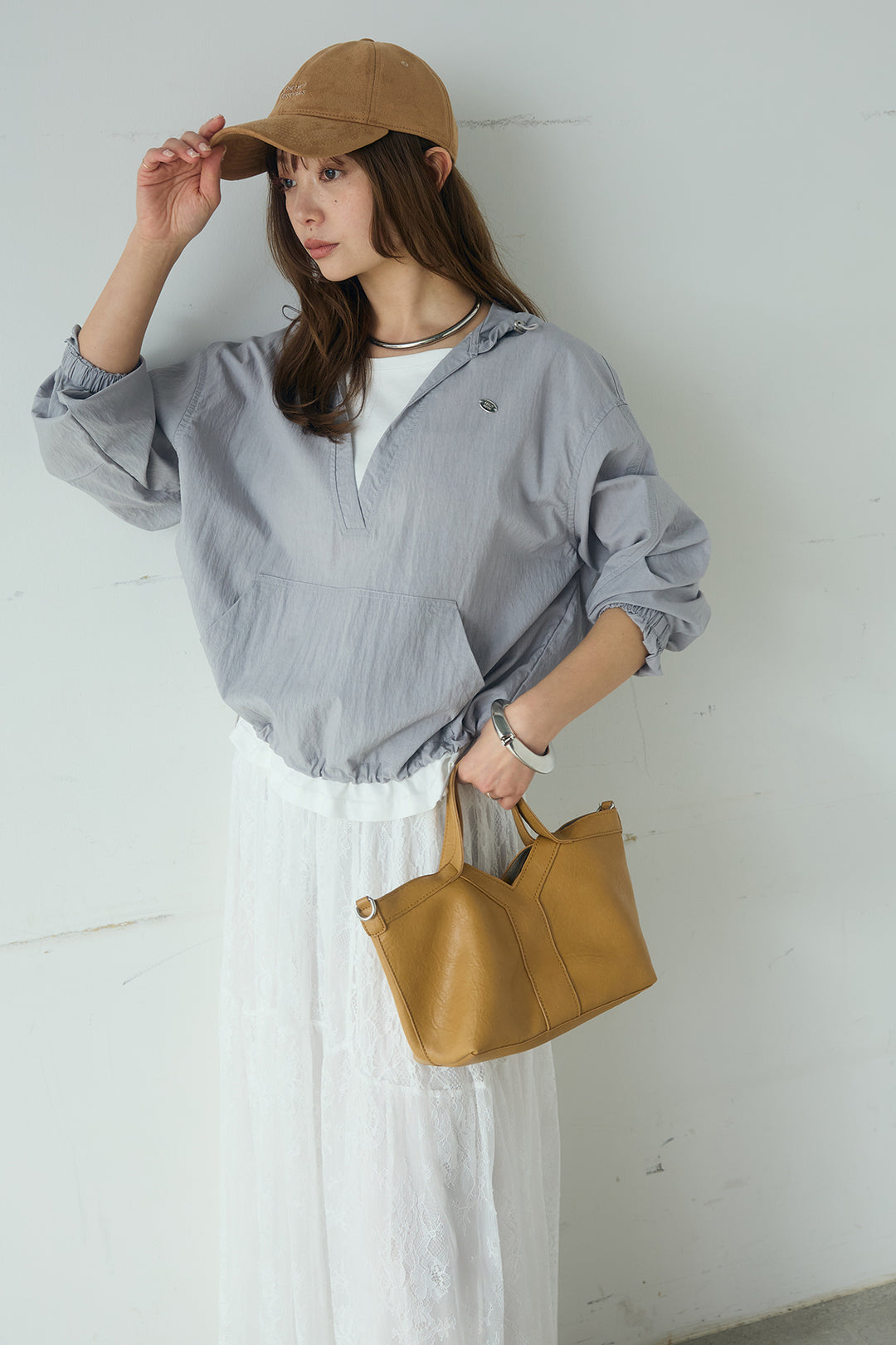 [SET]レイヤードデザインフーディートップス+ひげレース切替ロング丈スカート(2set)