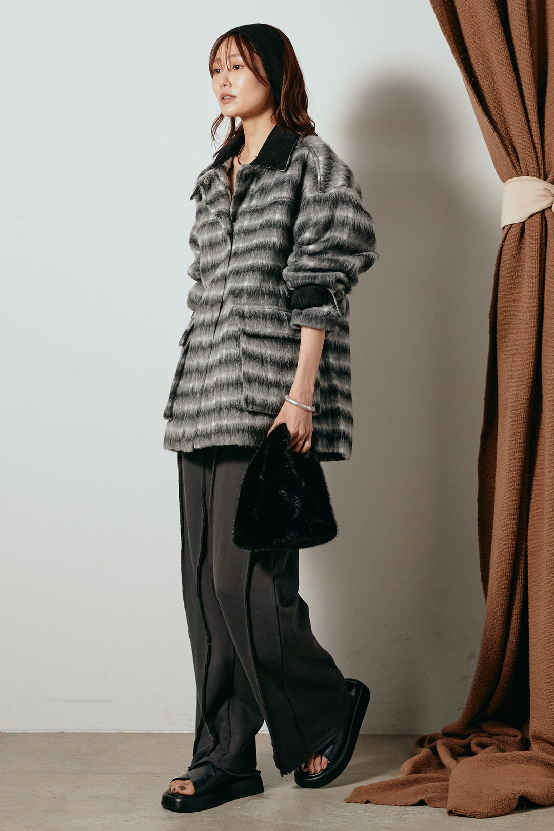 [SET]チェックシャギーミドルカバーオール+フロントラインデザインワイドスウェットパンツ(2set)