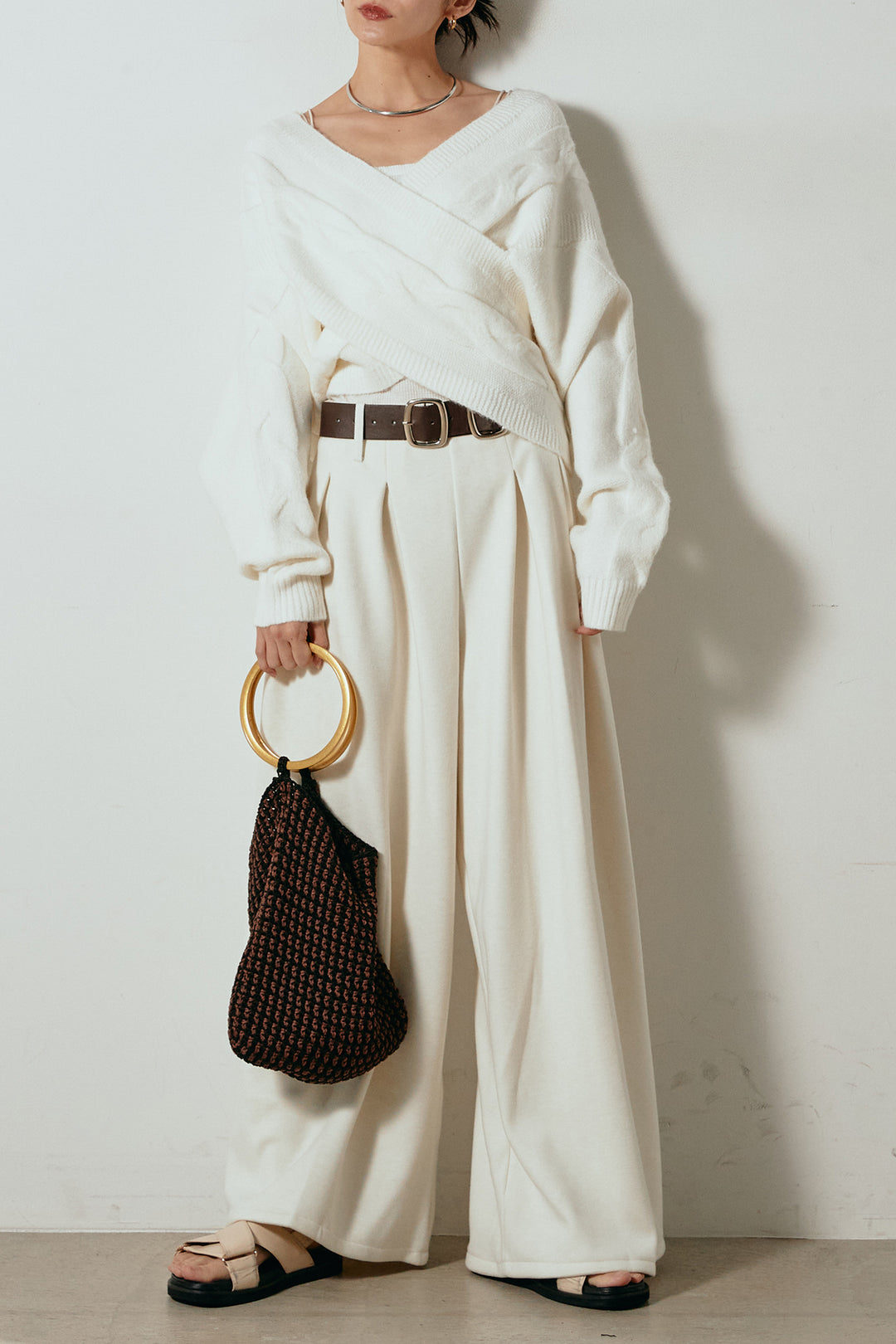 [SET]ケーブルカシュクールニットトップス+フェイクレザー太ベルト付きタックワイドパンツ(2set)