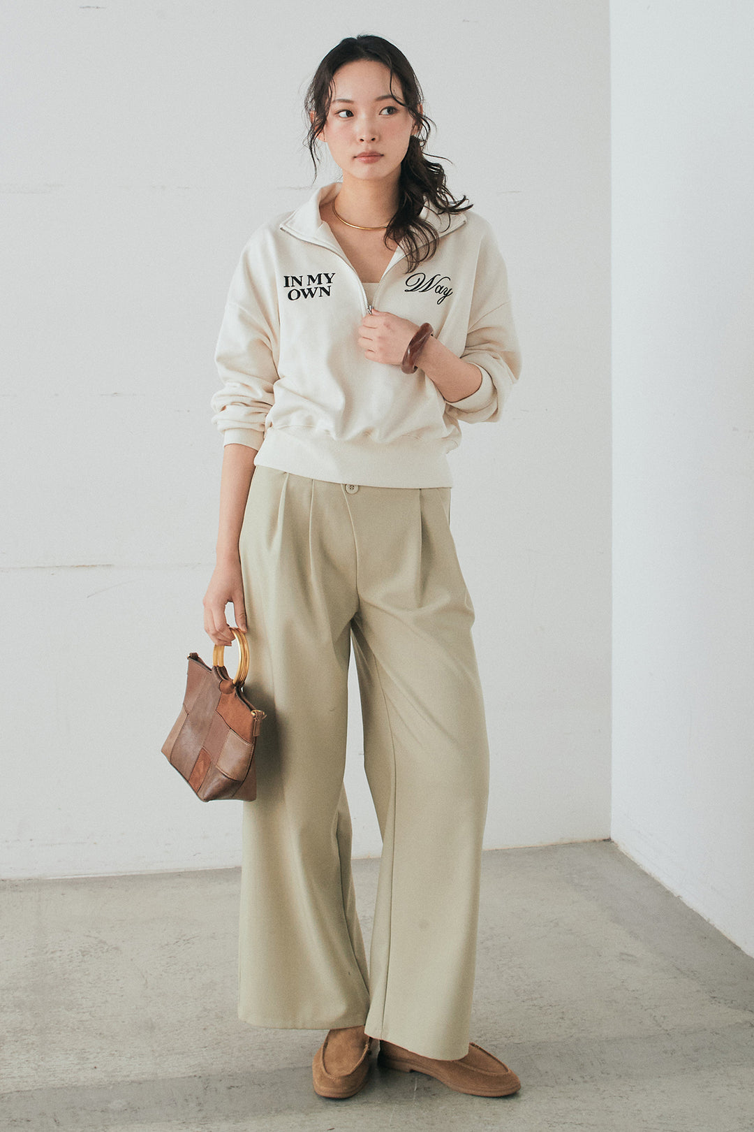 [SET]裏毛ロゴ刺繍ハーフZIPスウェット+斜めボタンタック入りスラックス(2set)