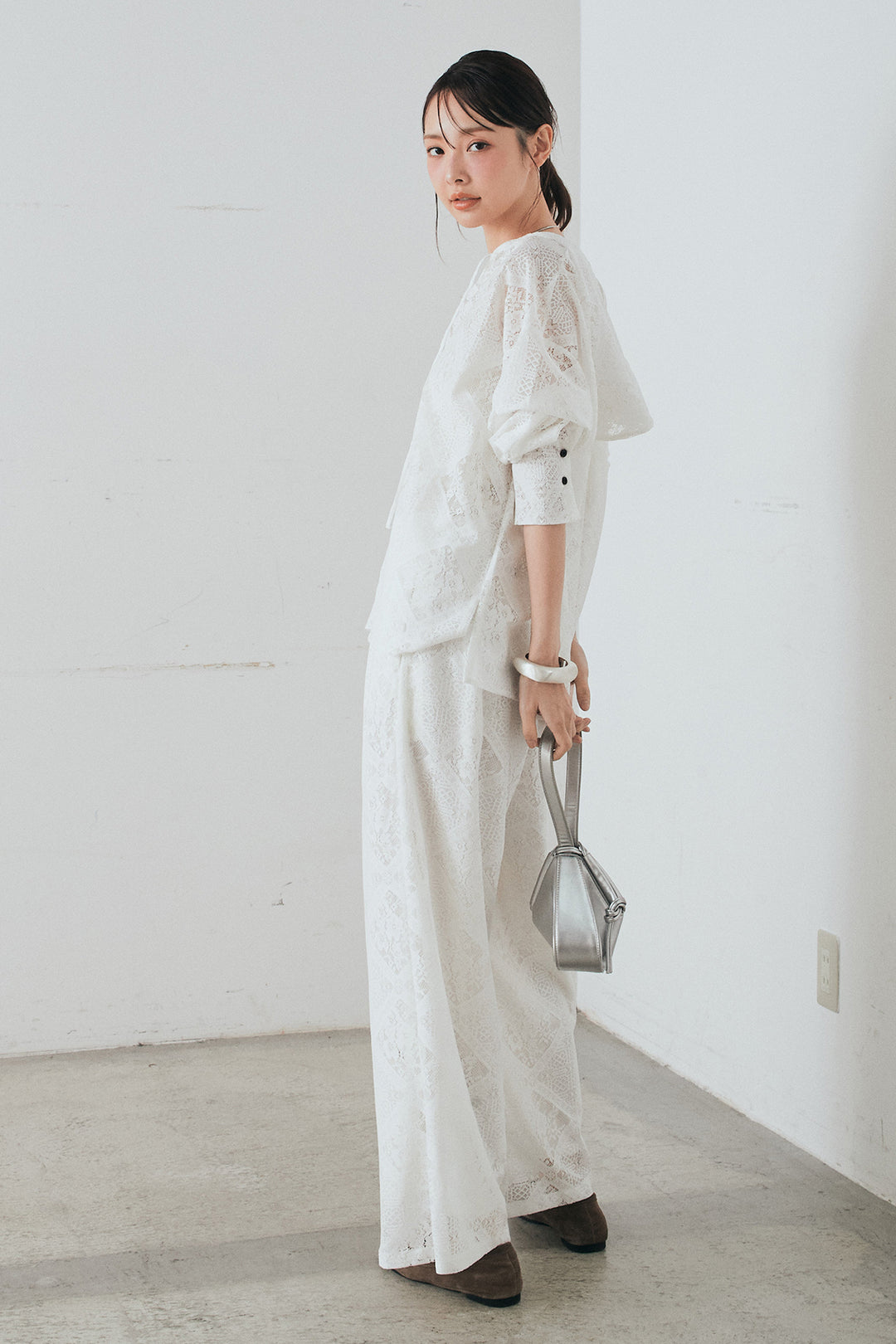 [SET]ブロックレースフード付きブラウス+リラックスブロックレースワイドパンツ(2set)