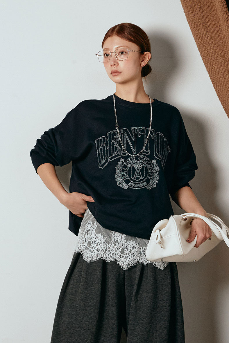 [SET]フロントロゴスウェットプルオーバー+カップ付きレースドッキングキャミソール(2set)