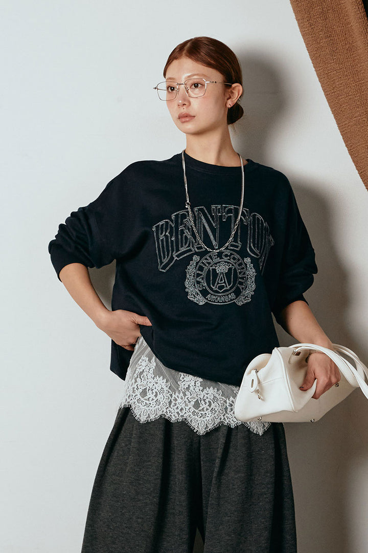 [SET]フロントロゴスウェットプルオーバー+カップ付きレースドッキングキャミソール(2set)