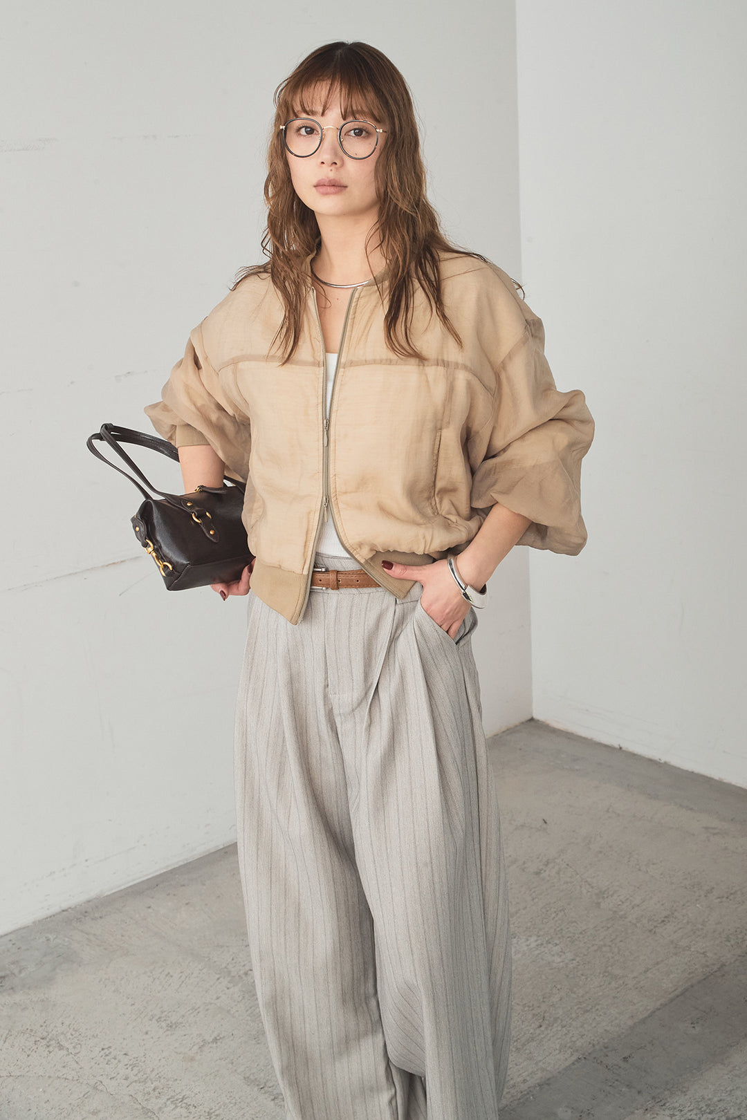 [SET]シアー×ポンチブルゾン+細ベルト付きピンストライプワイドパンツ(2set)