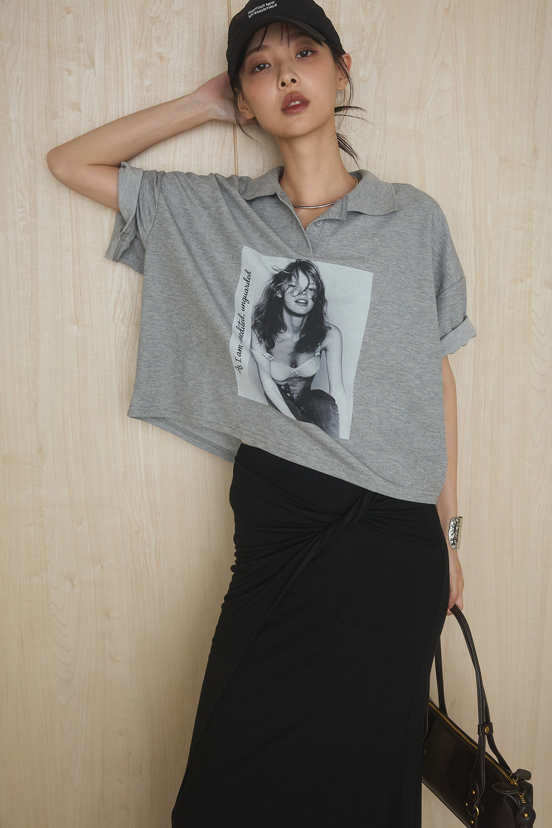 [SET]グラフィックポロTシャツ+フロントツイストデザインタイトスカート(2set)