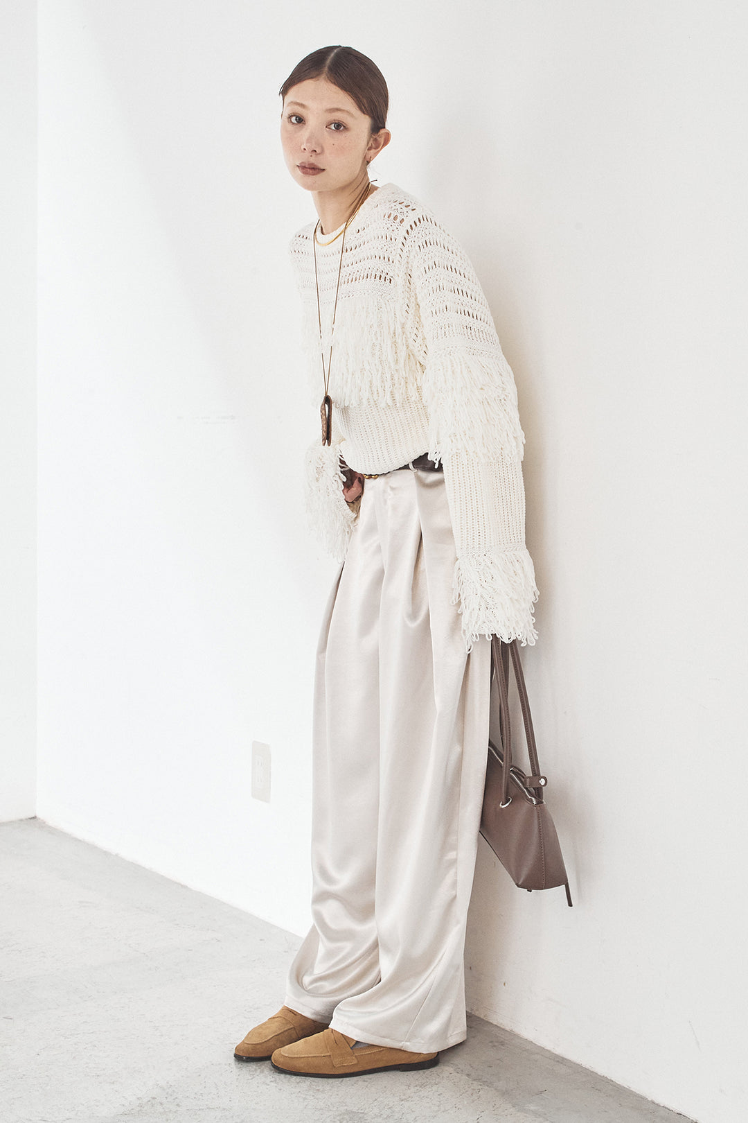 [SET]メッシュフリンジ切り替えプルオーバー+サテンタックワイドパンツ(2set)