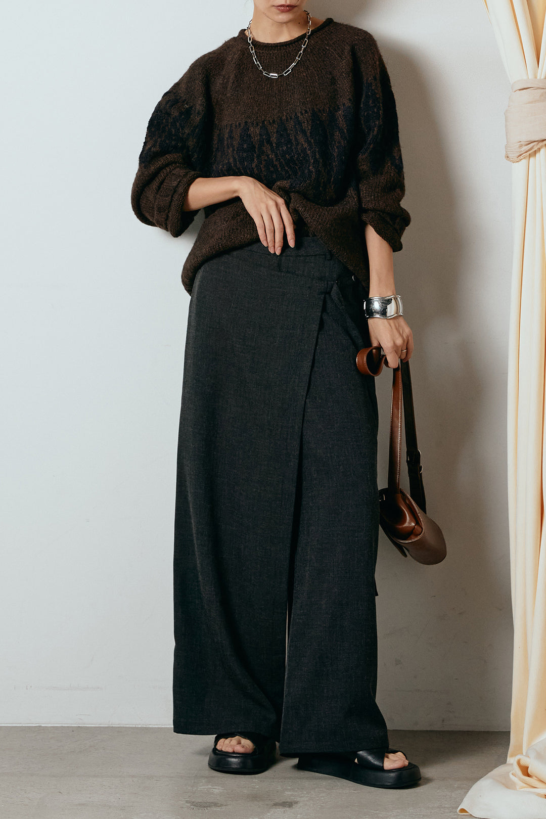 [SET]モノトーン柄ニットトップス+ラップ巻きワイドスラックス(2set)